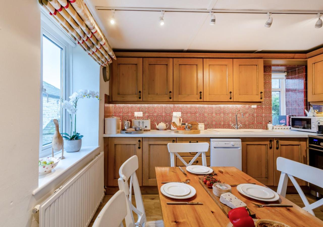 3 Bed in Horsehouse oc-e29610