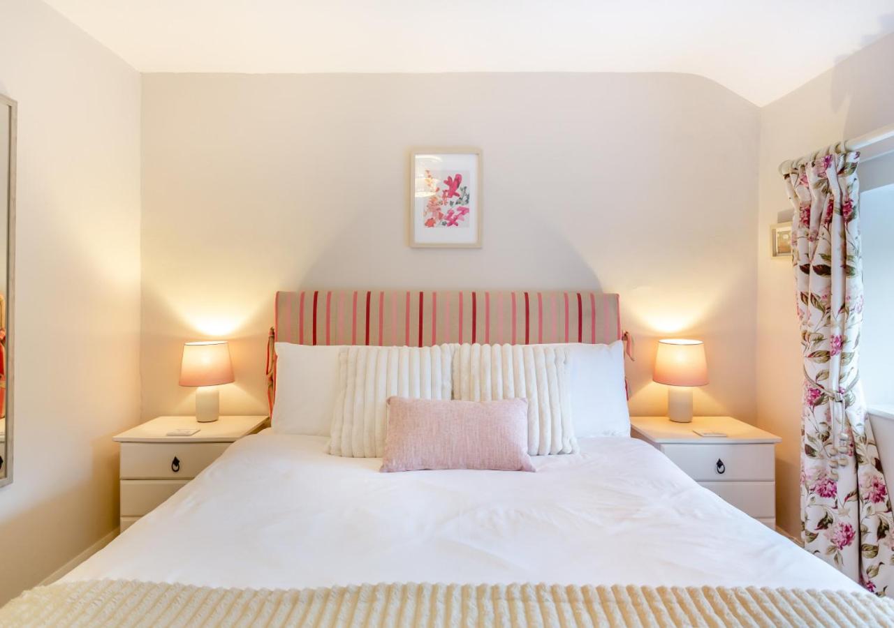 3 Bed in Horsehouse oc-e29610