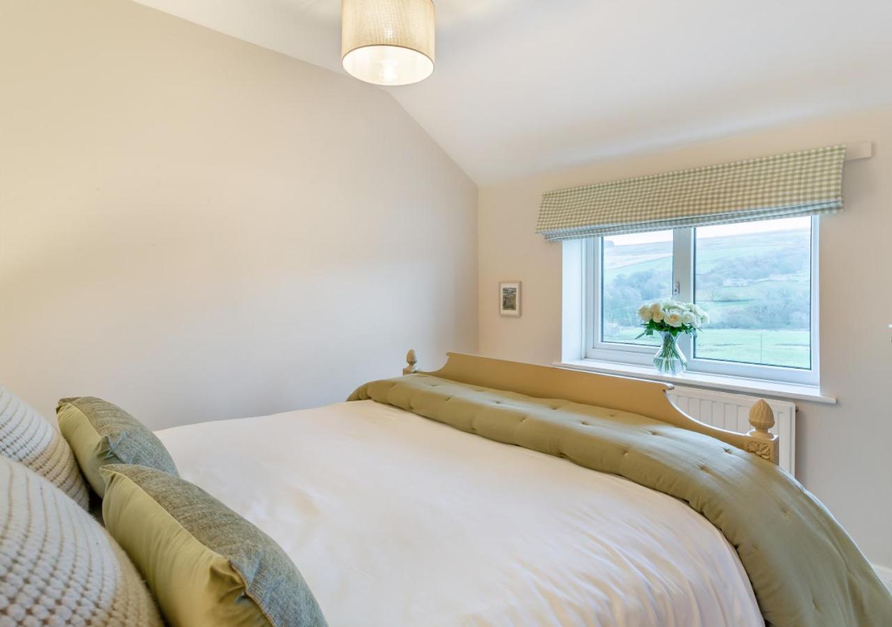 3 Bed in Horsehouse oc-e29610