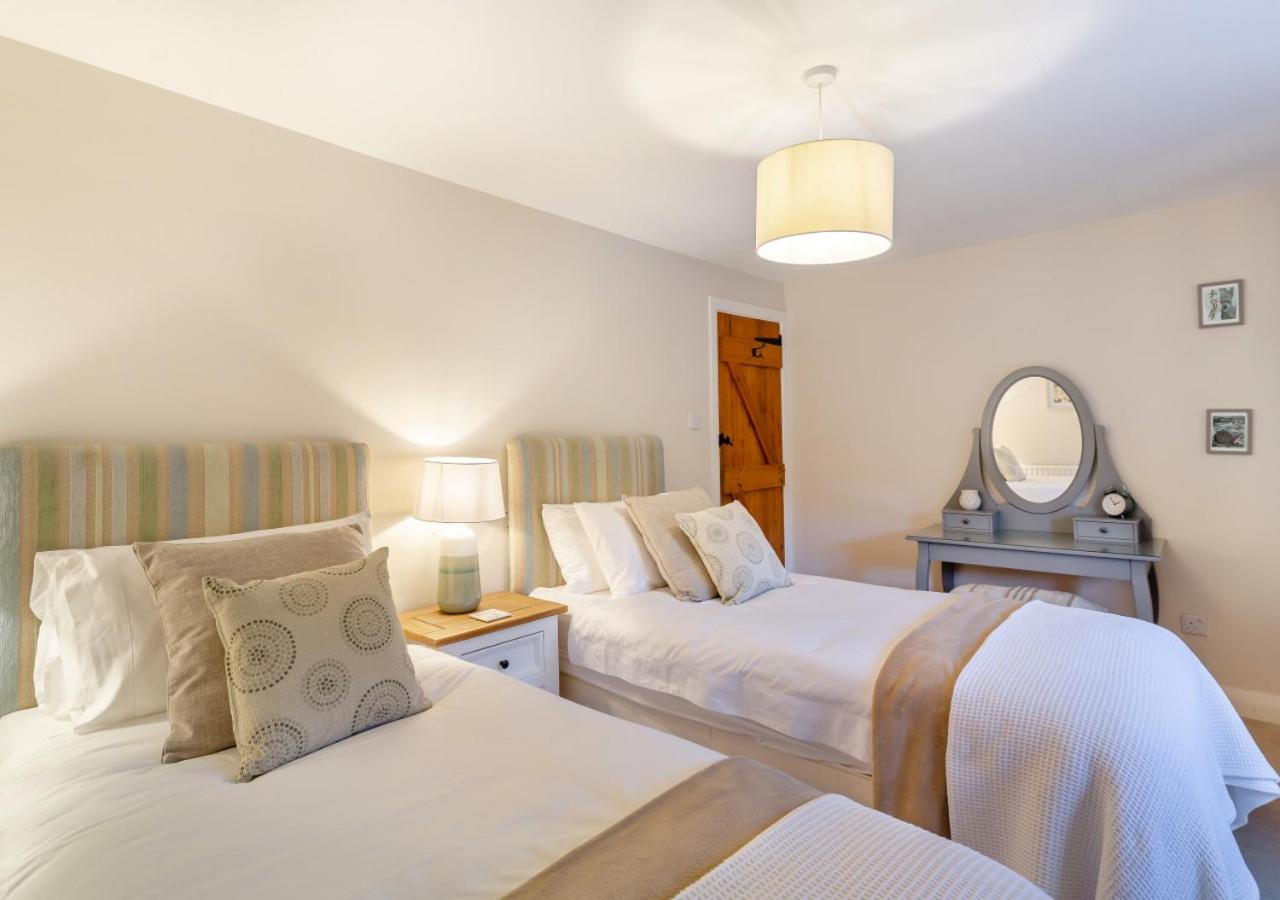 3 Bed in Horsehouse oc-e29610