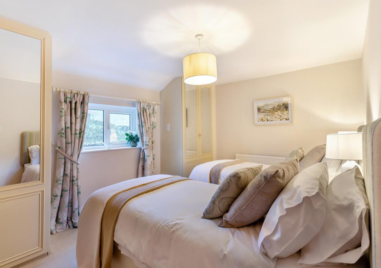 3 Bed in Horsehouse oc-e29610