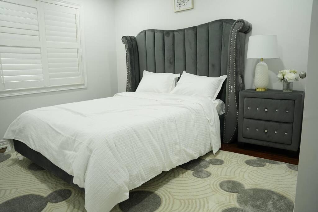 Best Home with Quite Area