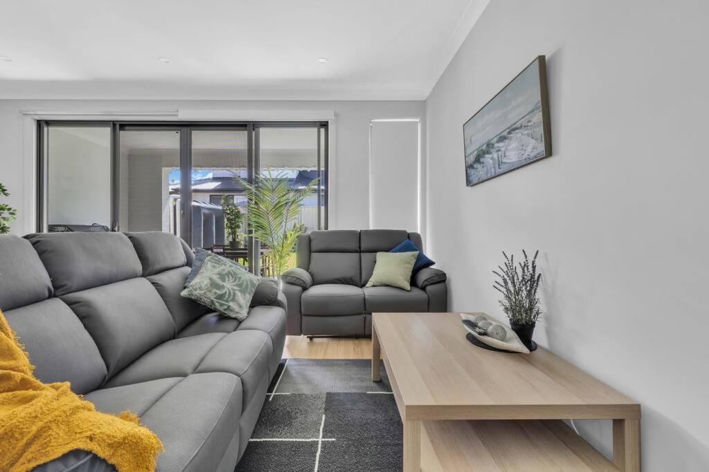 Paradise Family Home, Close to CBD & Amenities