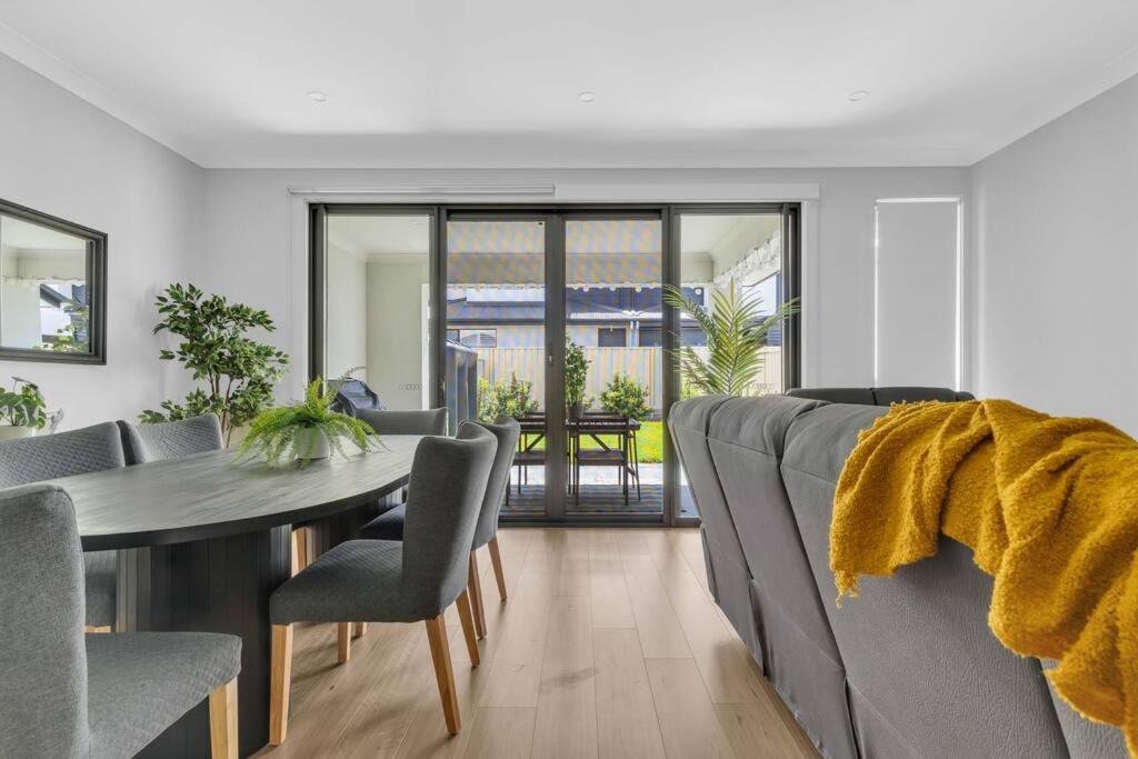 Paradise Family Home, Close to CBD & Amenities