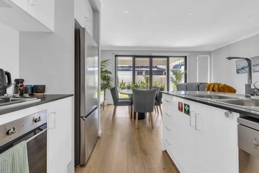 Paradise Family Home, Close to CBD & Amenities
