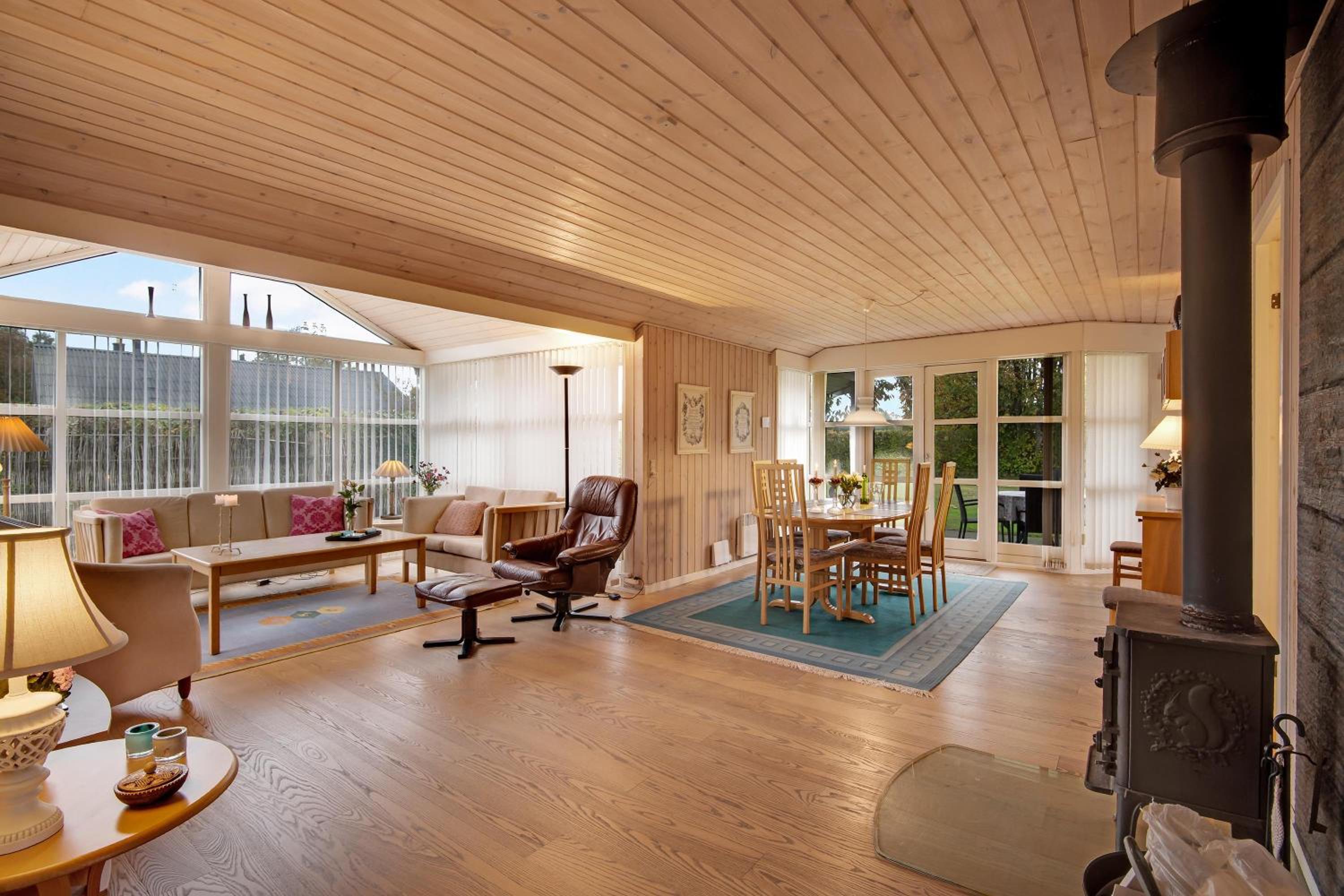Charming Family-Friendly Holiday Home Close To Grenaa Beach And The Kattegat Centre