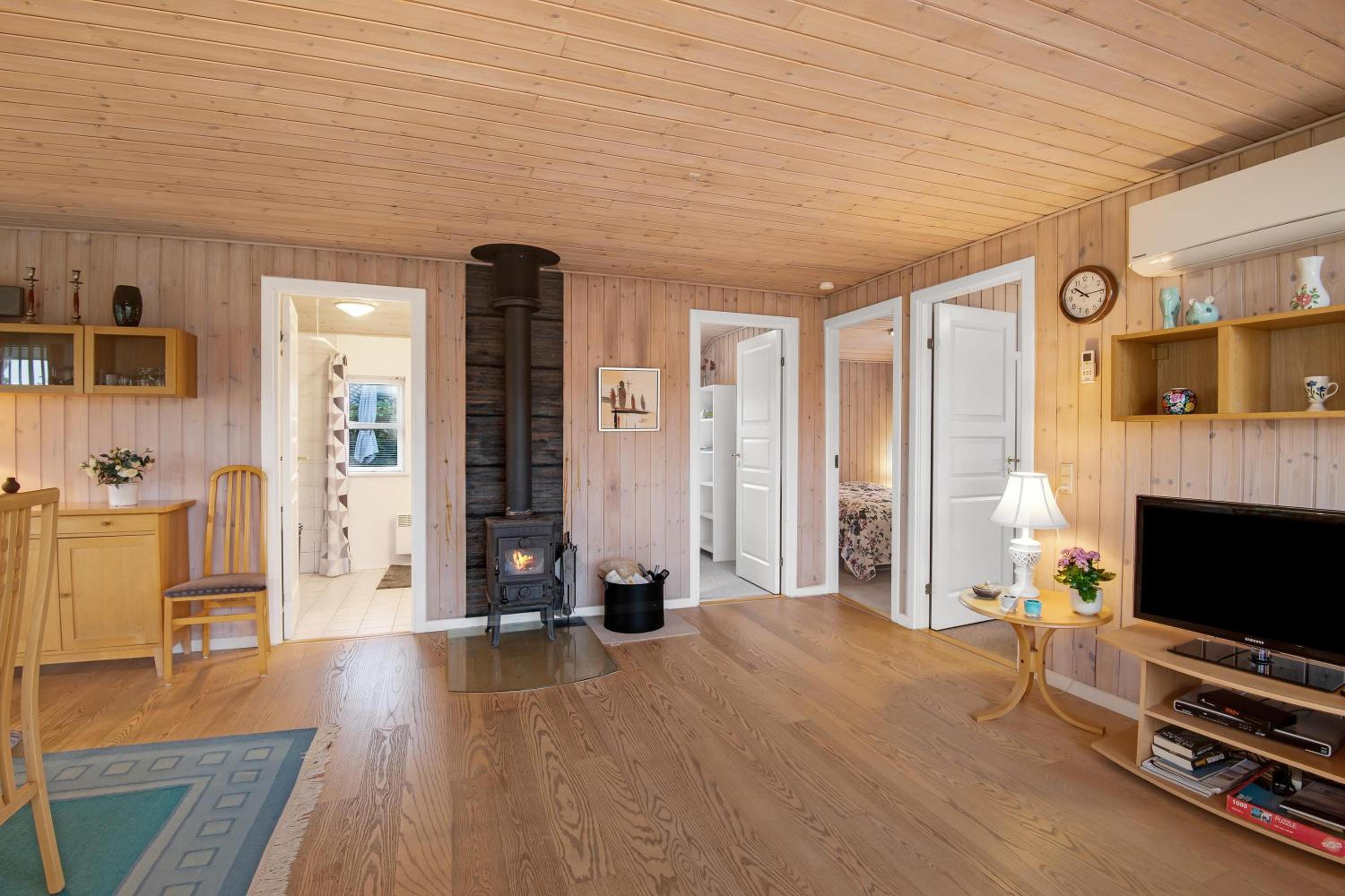 Charming Family-Friendly Holiday Home Close To Grenaa Beach And The Kattegat Centre