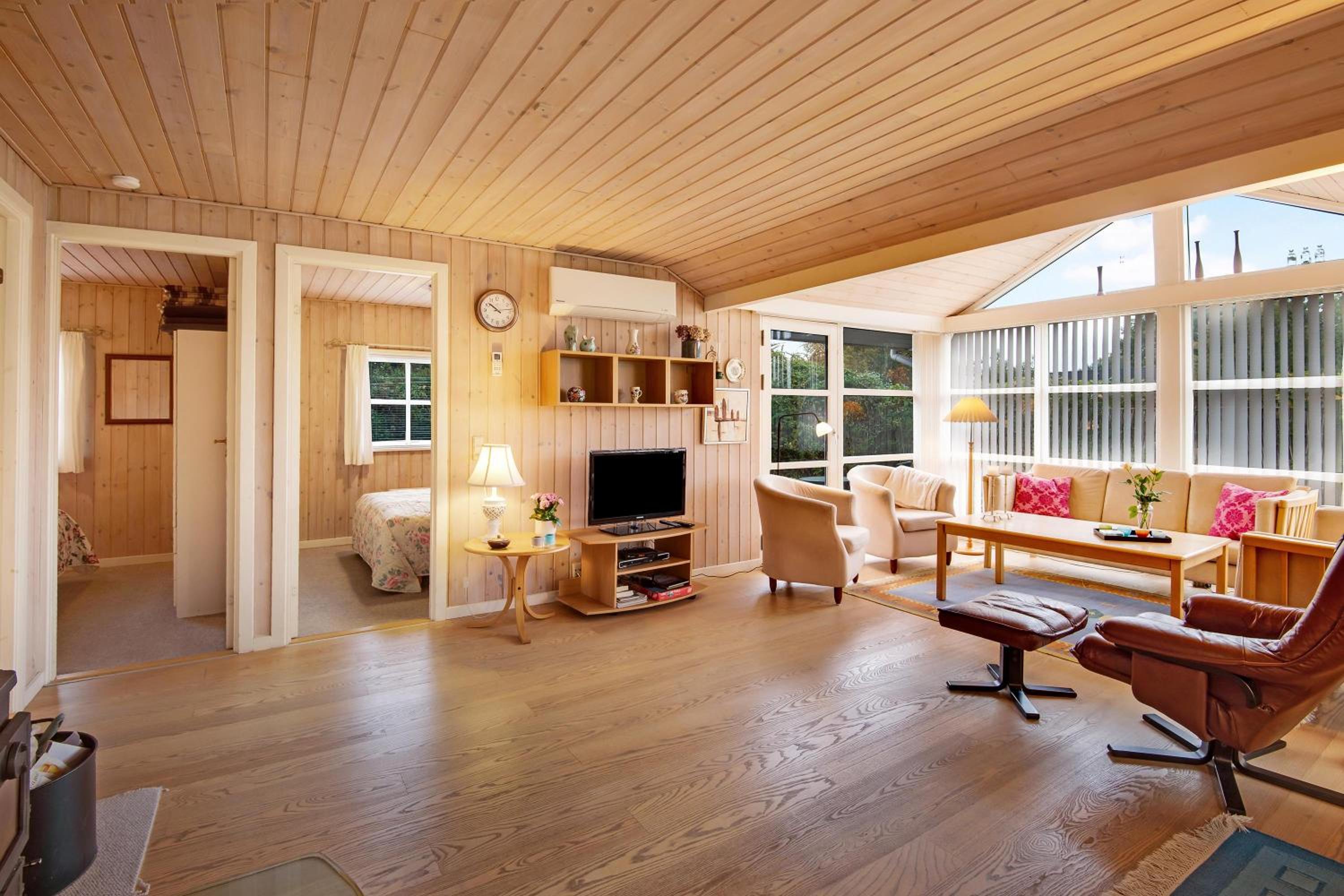 Charming Family-Friendly Holiday Home Close To Grenaa Beach And The Kattegat Centre