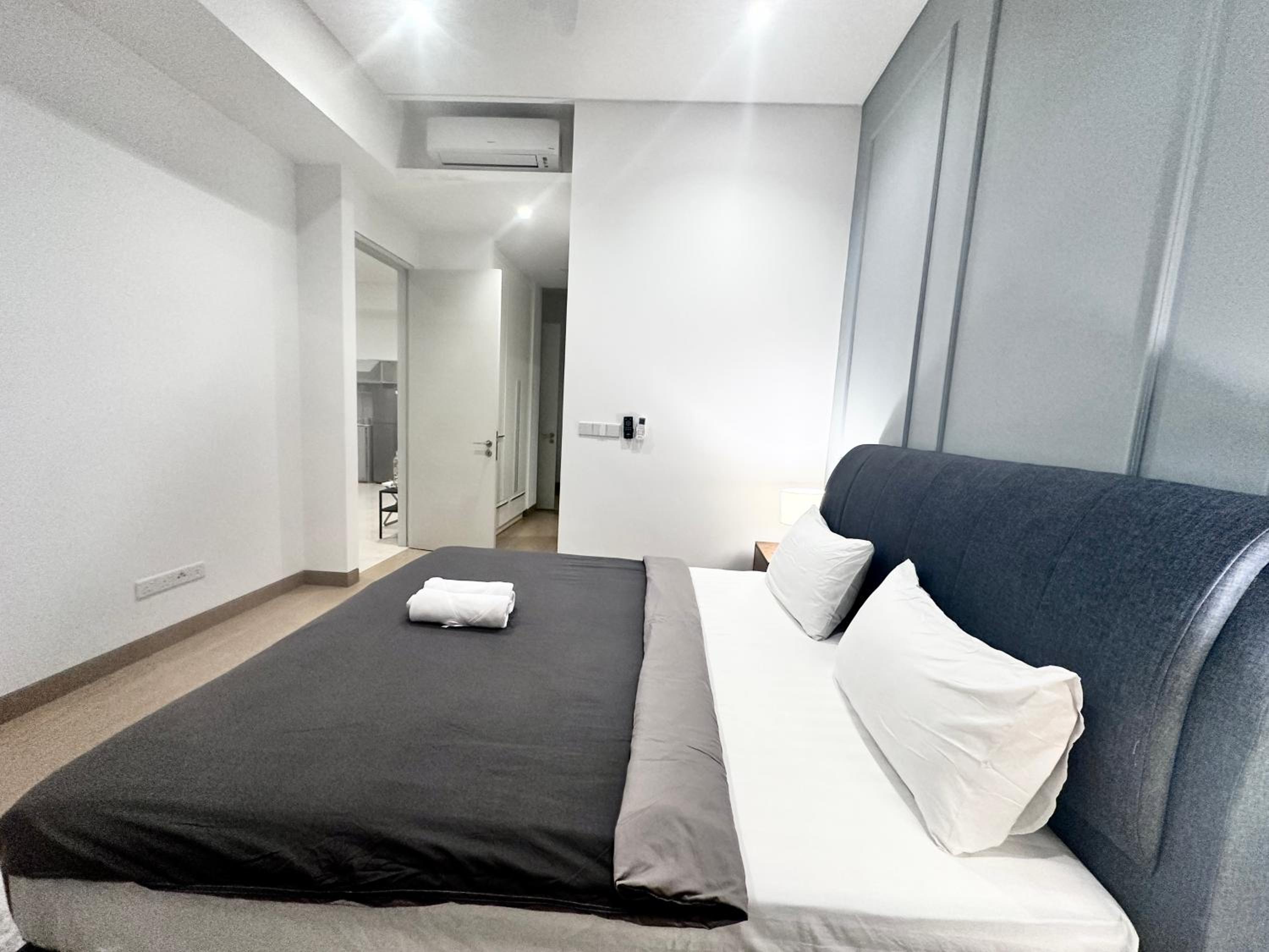 Lucentia Residence BBCC Lalaport by Smart Services