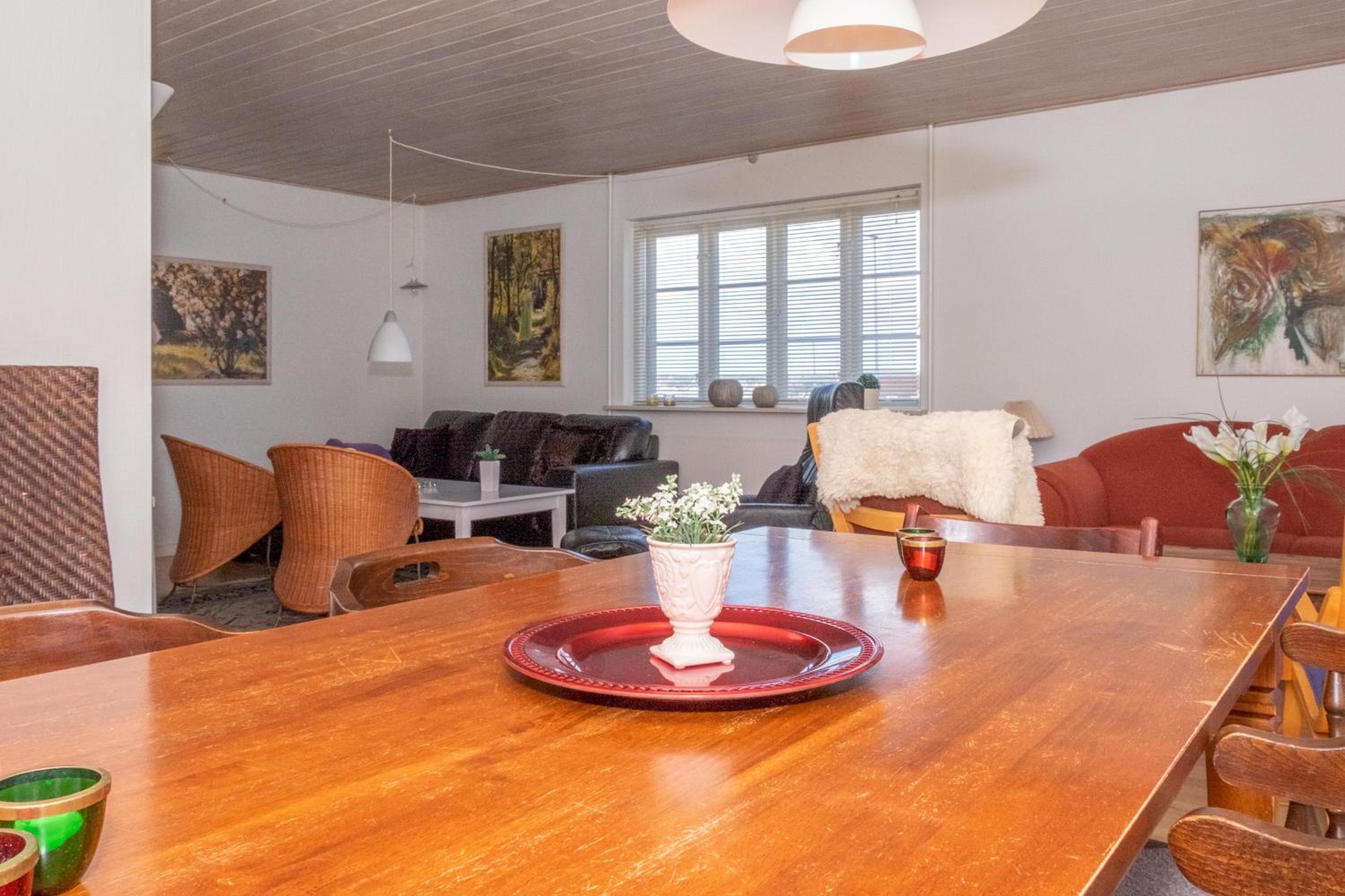 Centrally Located Townhouse In Ebeltoft Close To The Pedestrian Street And Within Walking Distance Of The Harbour