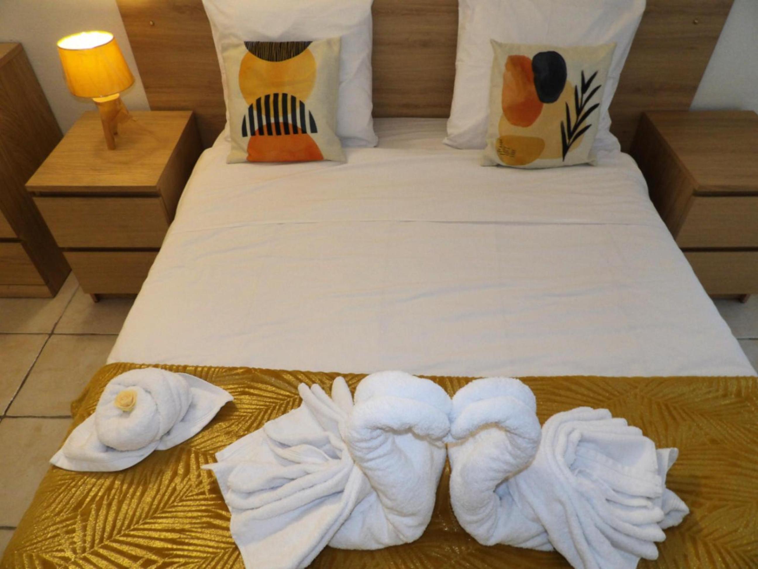 3 Mins to Train Station - Paris & DisneyLand - Cosy Wiener