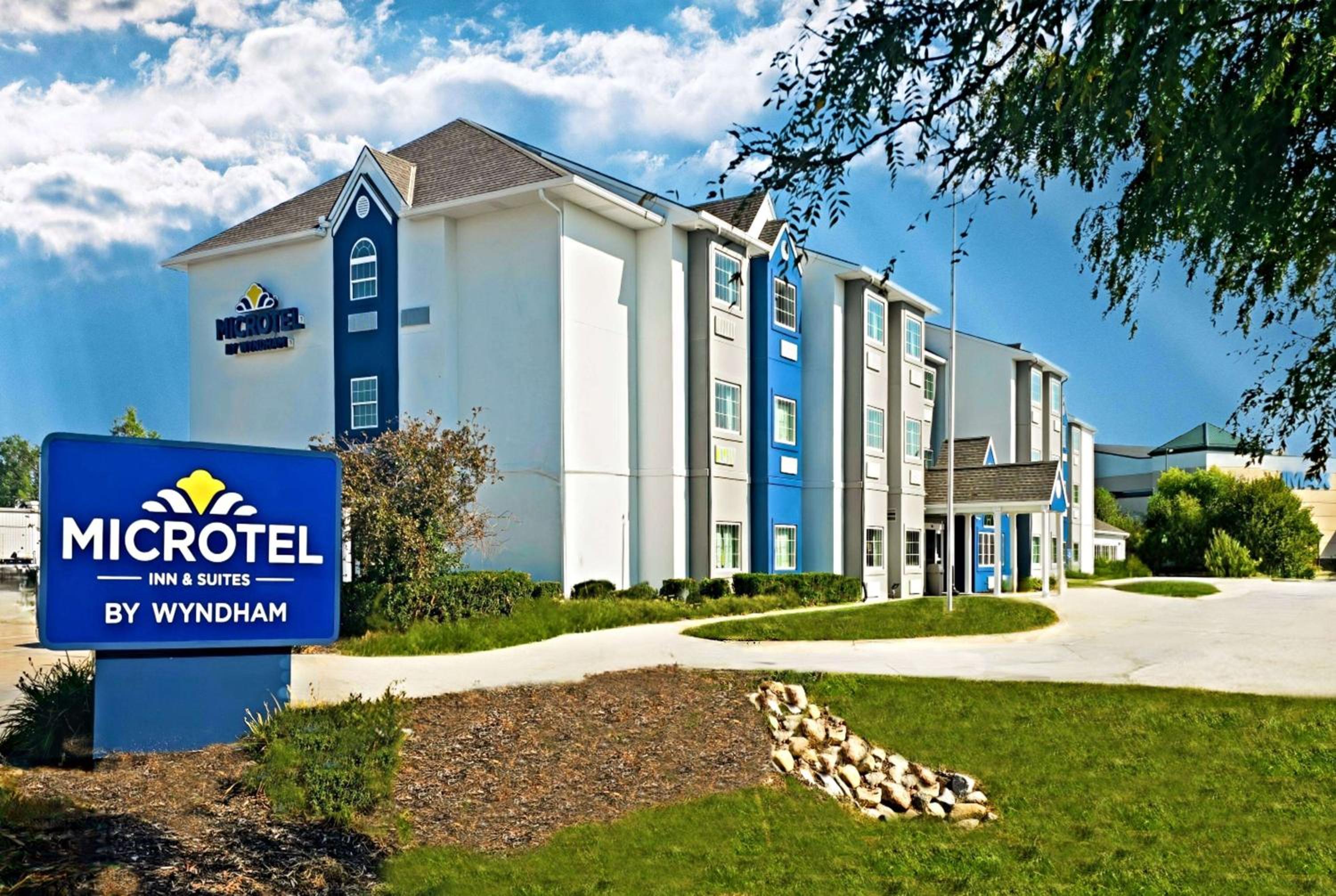 Council Bluffs Vacations - Microtel Inn Suites by Wyndham Bluffs - Property Image 51