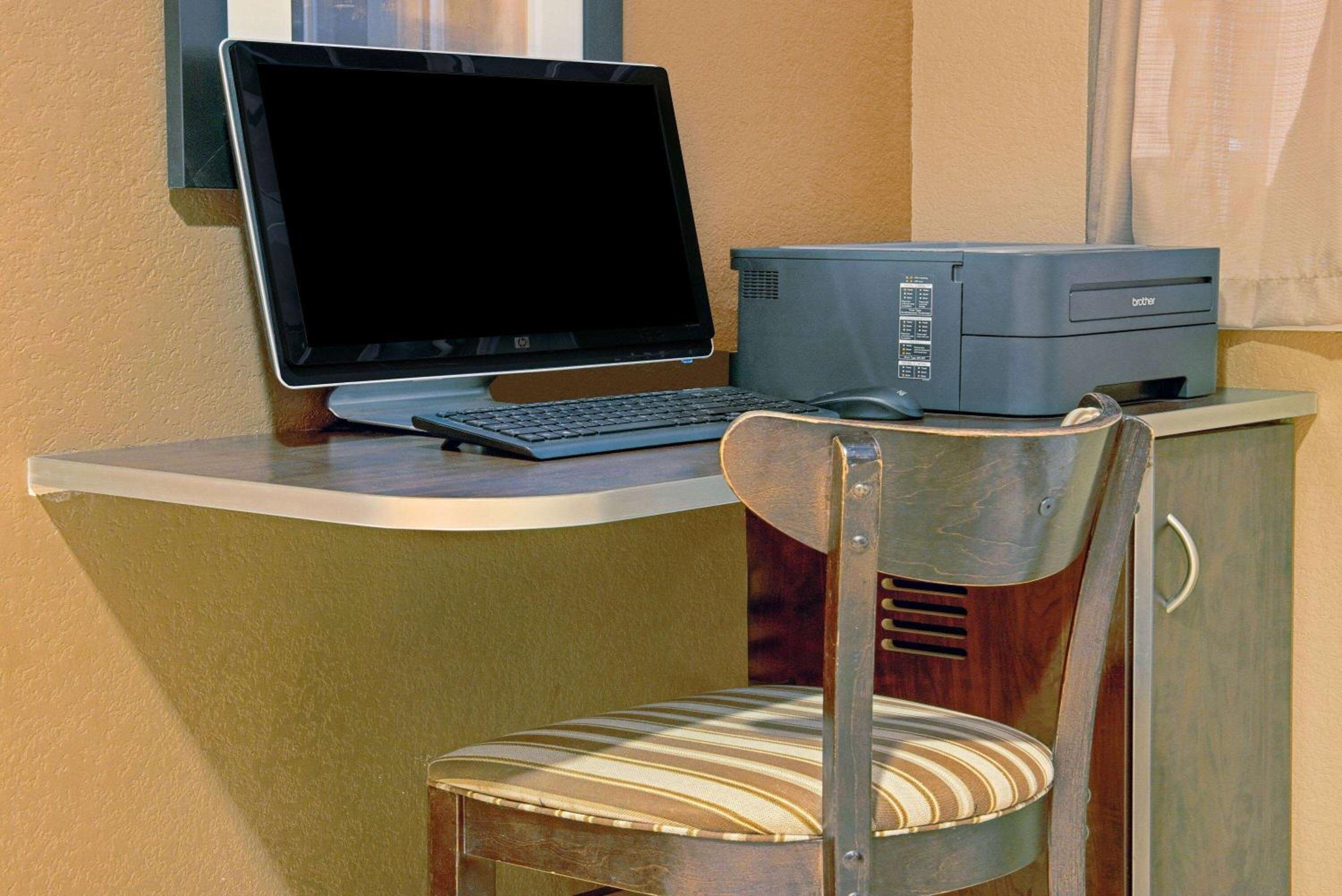 Council Bluffs Vacations - Microtel Inn Suites by Wyndham Bluffs - Property Image 20
