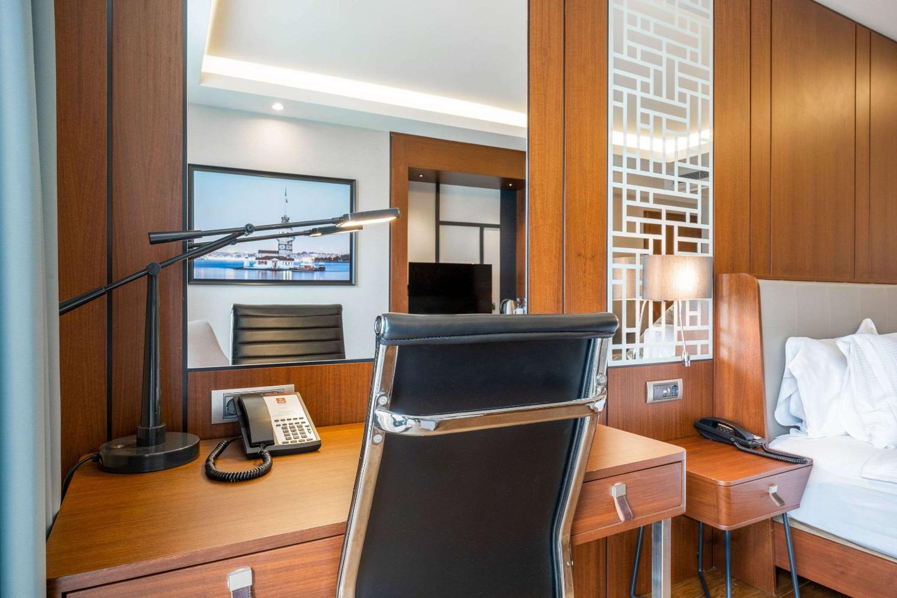 Clarion Otel Golden Horn - Image 25