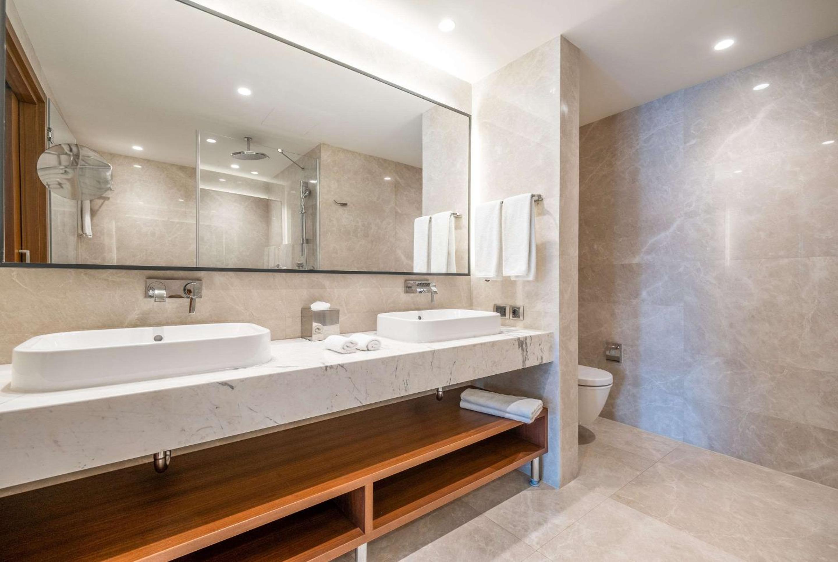 Clarion Otel Golden Horn - Image 6