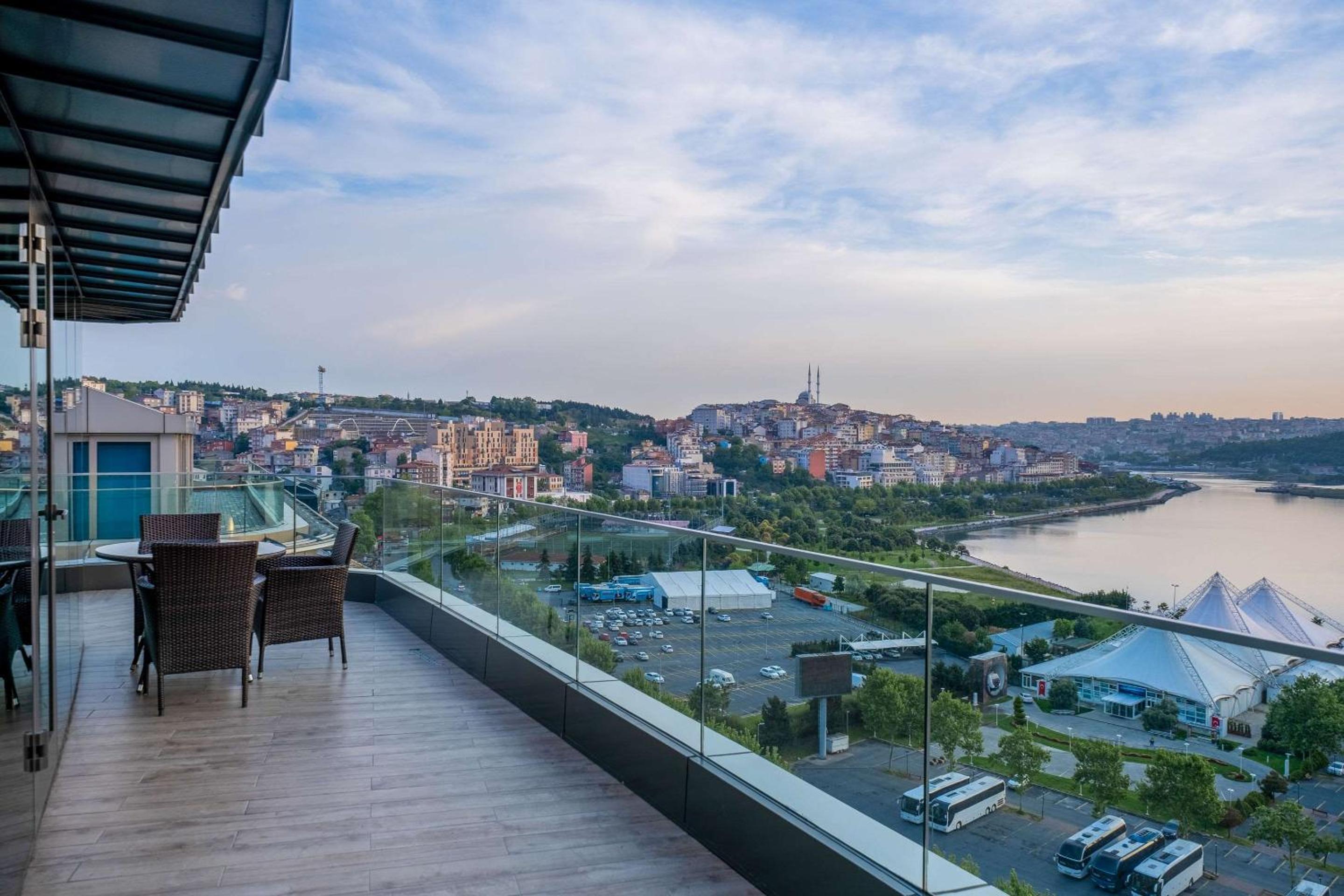 Clarion Otel Golden Horn - Image 48