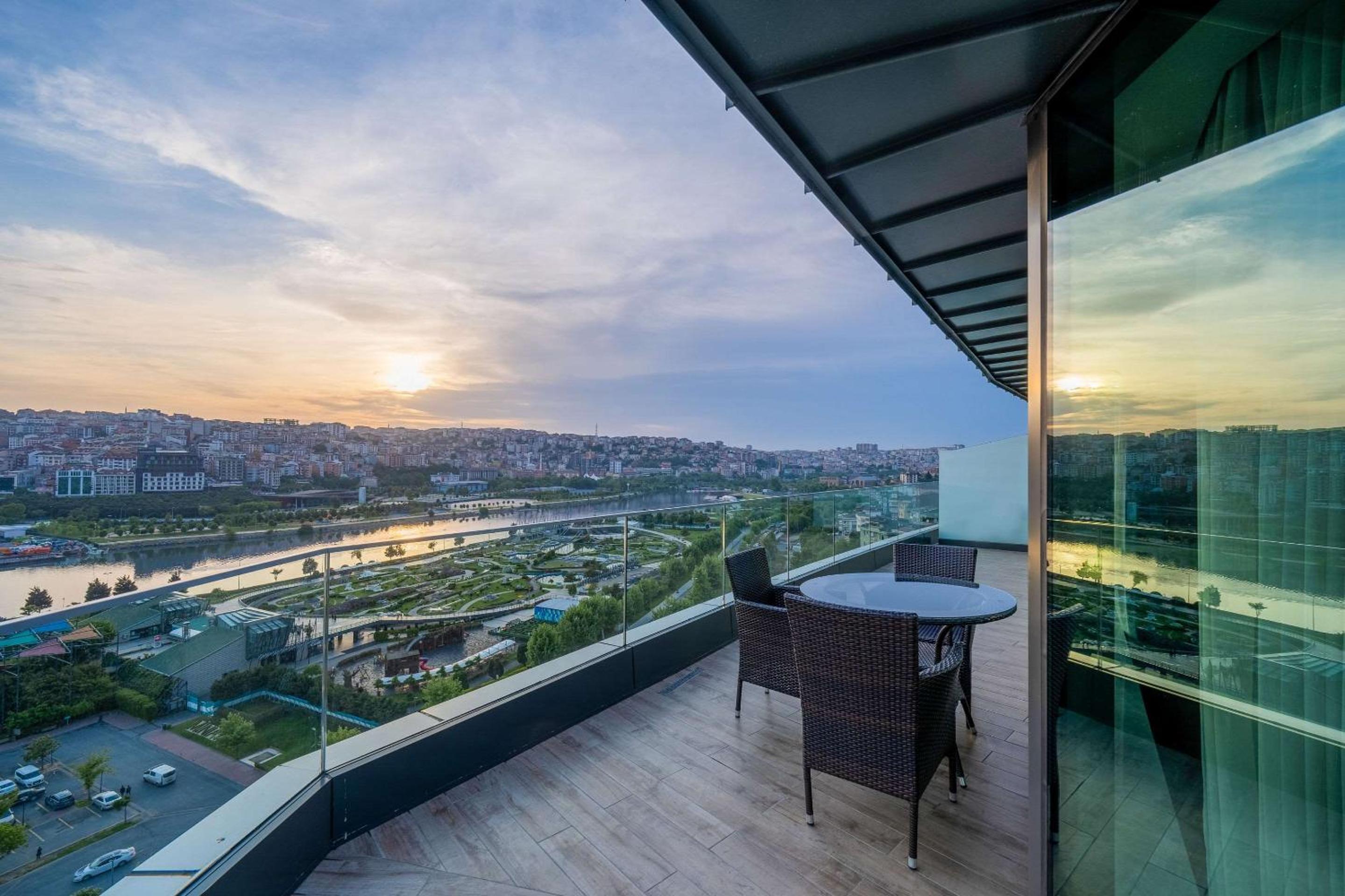 Clarion Otel Golden Horn - Image 49