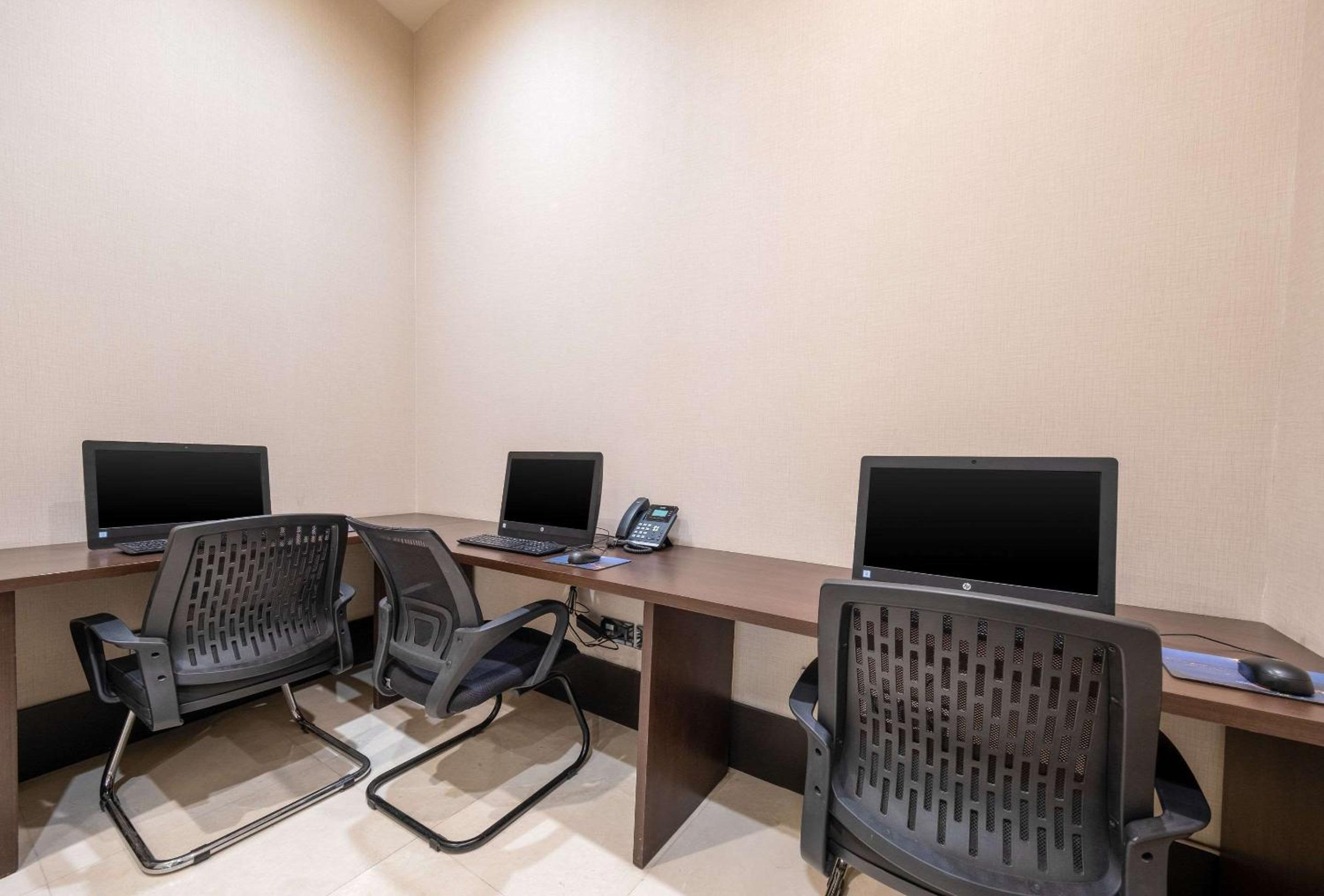 Clarion Otel Golden Horn - Image 51