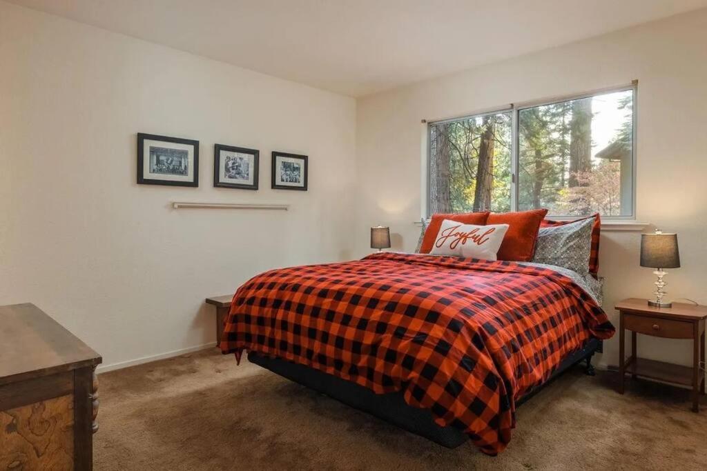 Cozy Cabin in Arnold - Blue Lake Springs view 4
