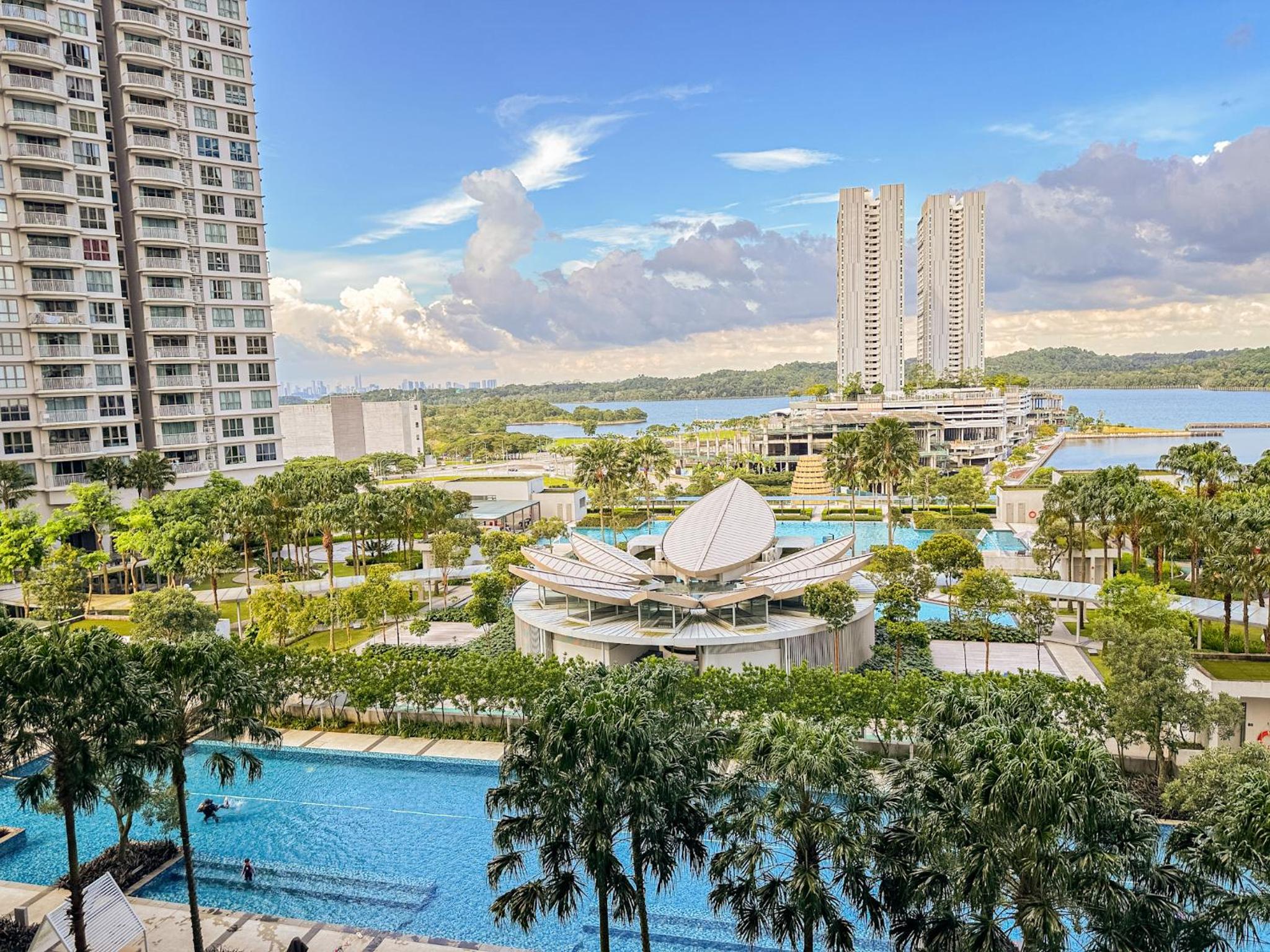 Teega Suites PuteriHarbour By WP Homestay