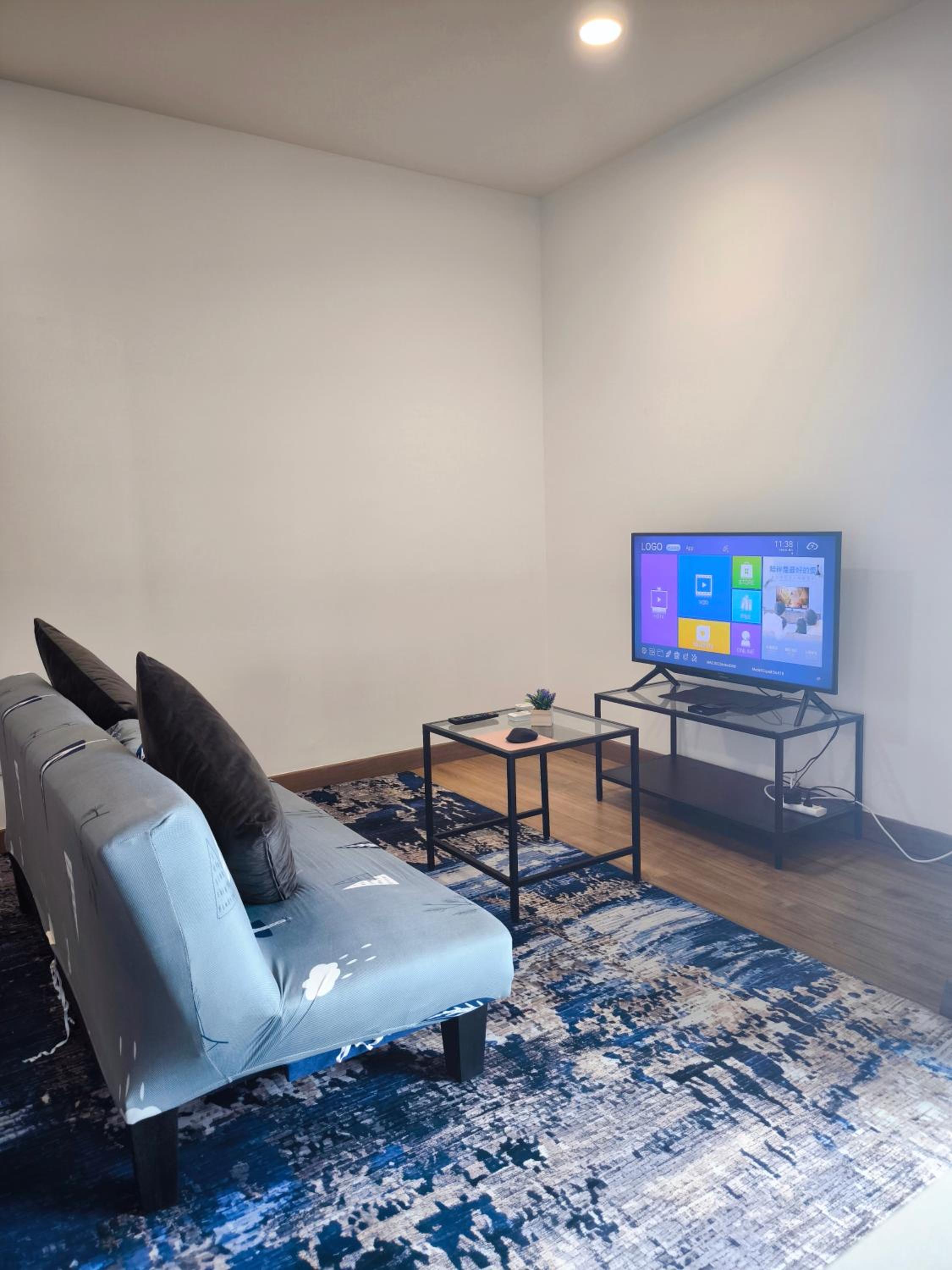 Eshue Designer Suites @ Simfoni Towers