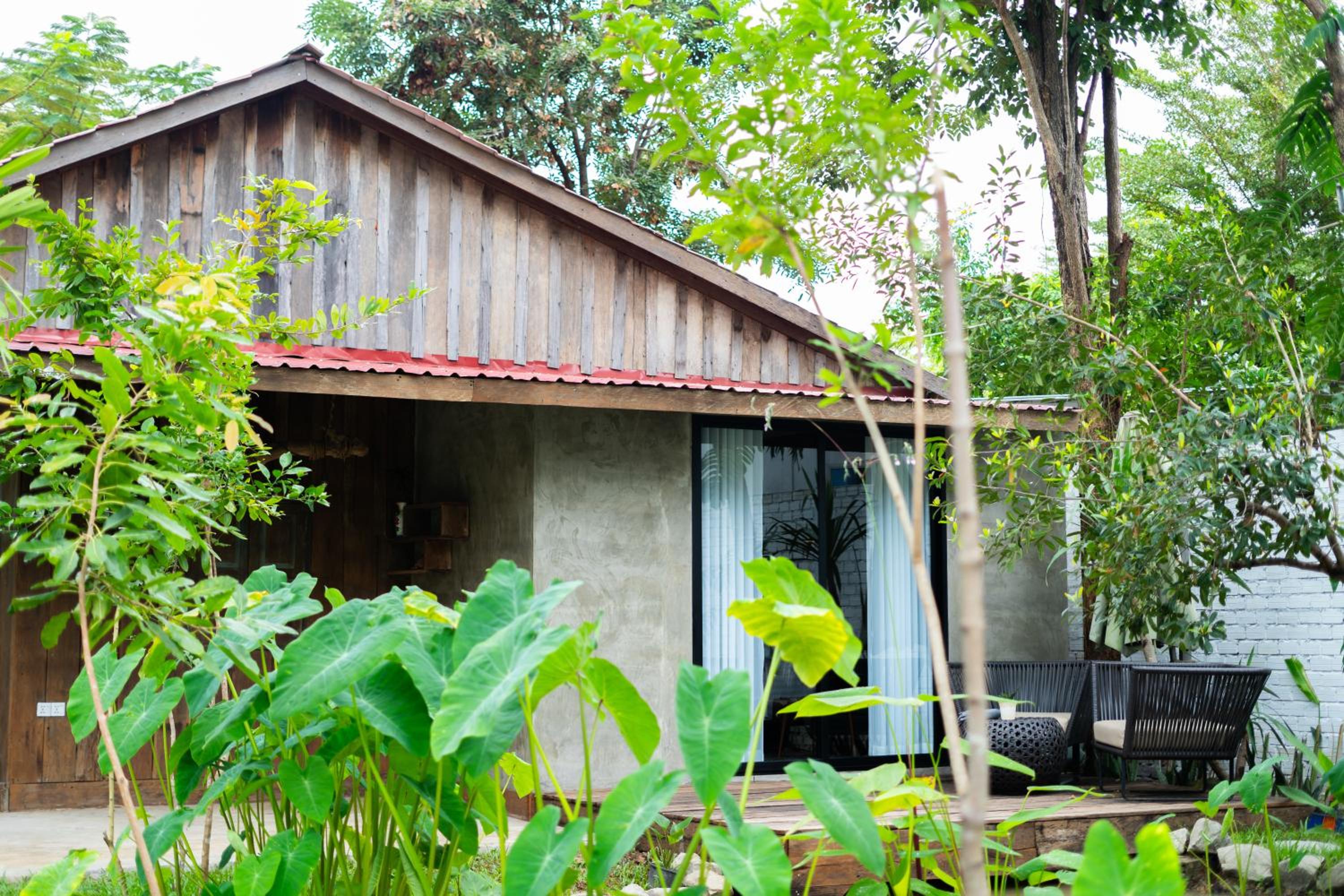 Nest-Private House Collection