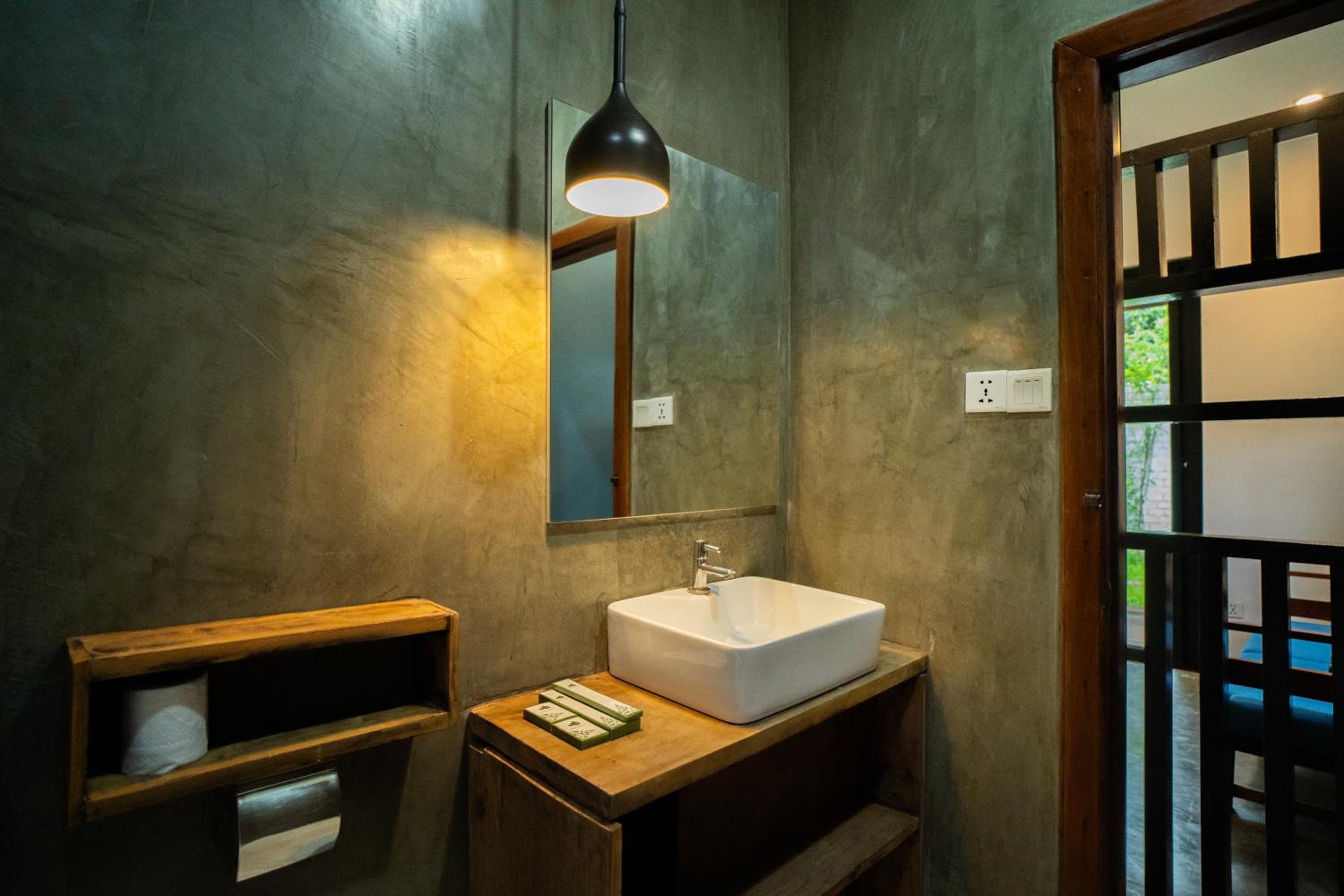 Nest-Private House Collection