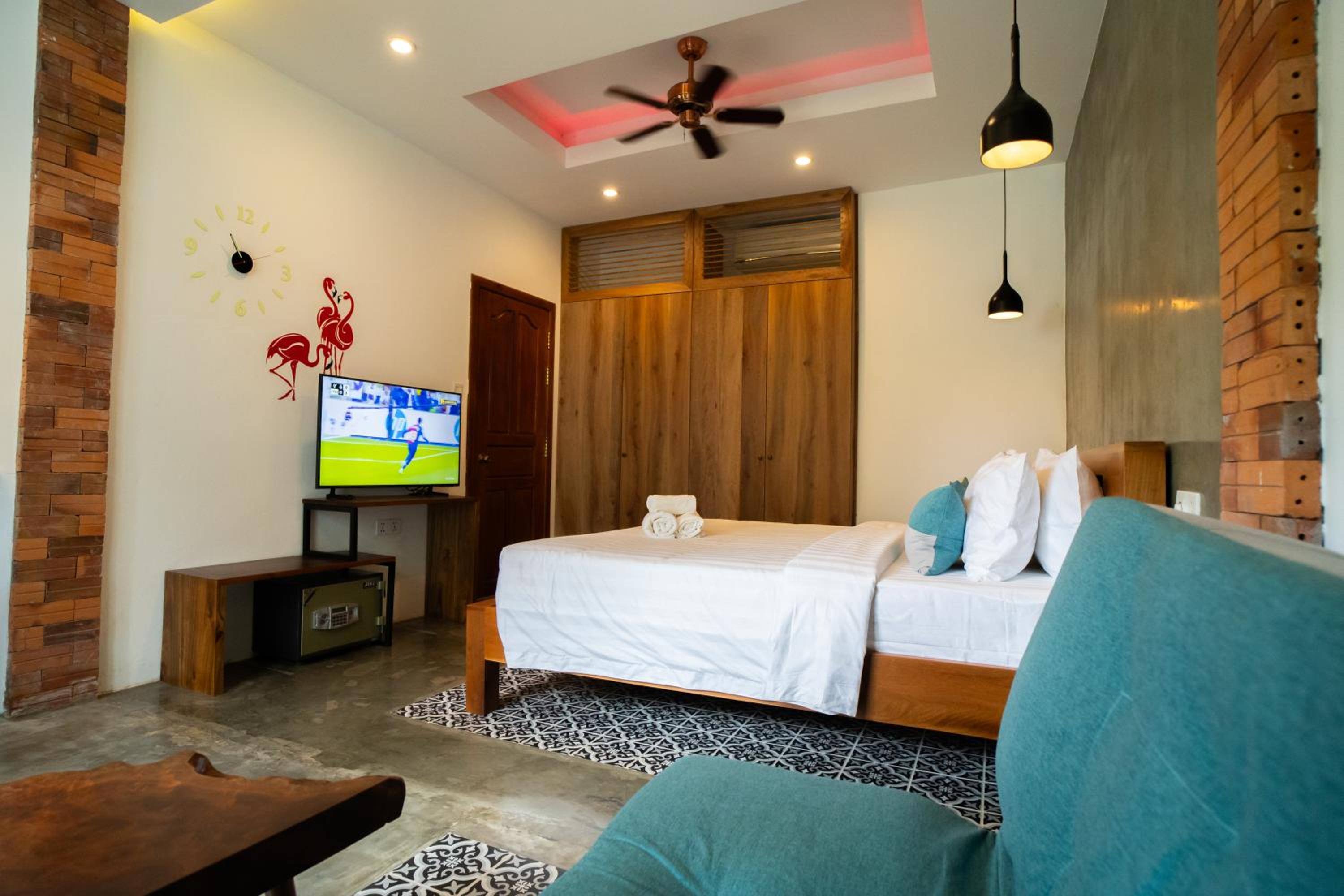 Nest-Private House Collection