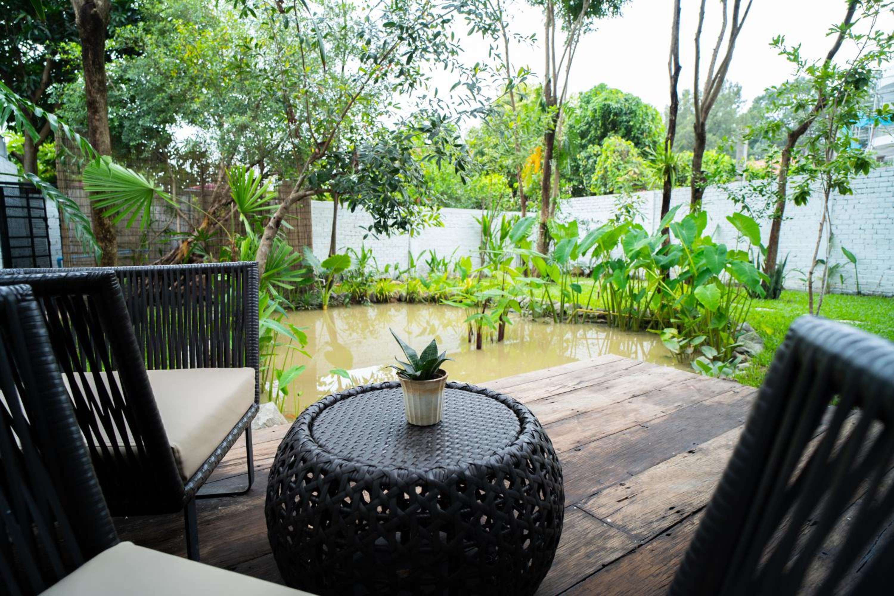 Nest-Private House Collection