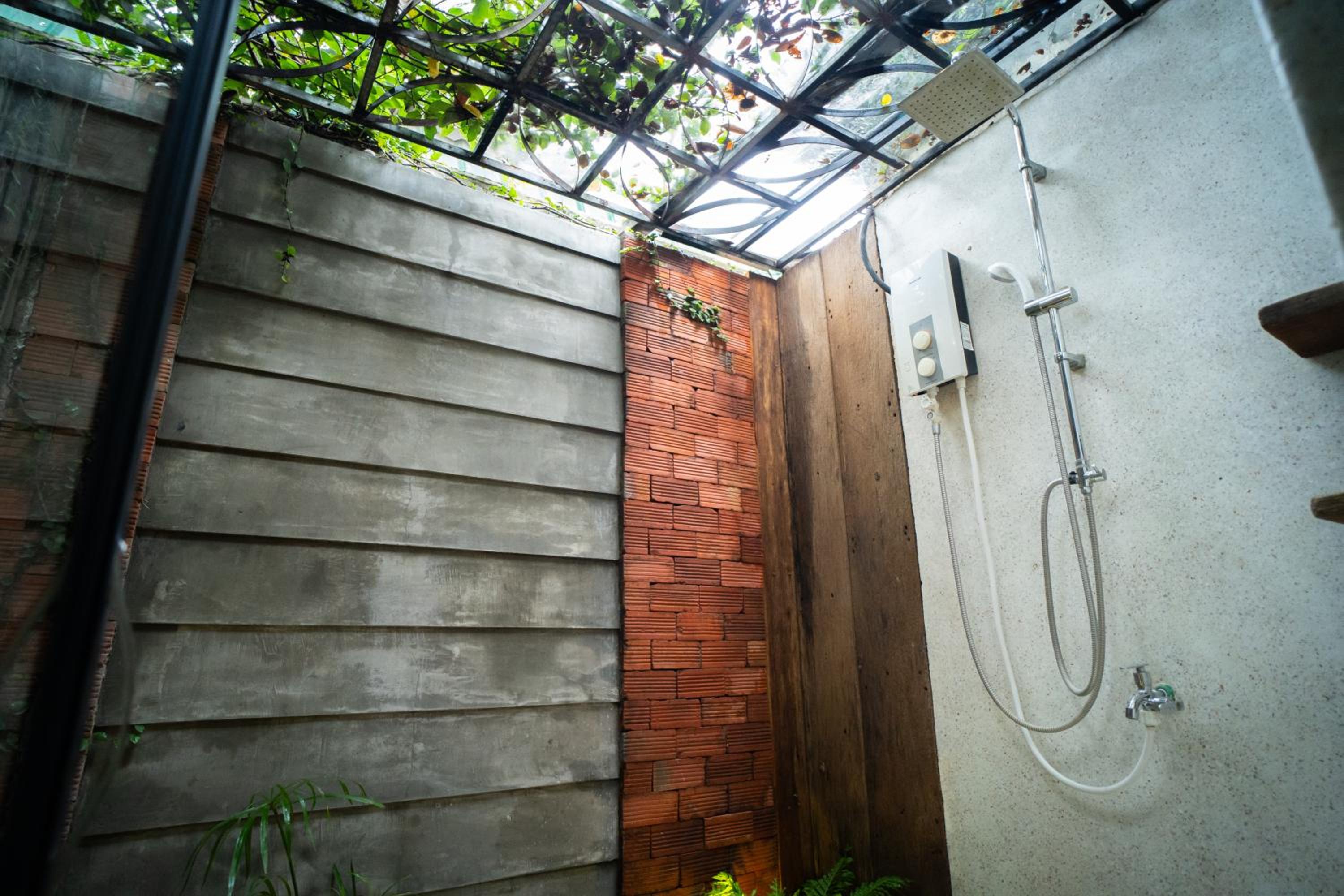 Nest-Private House Collection