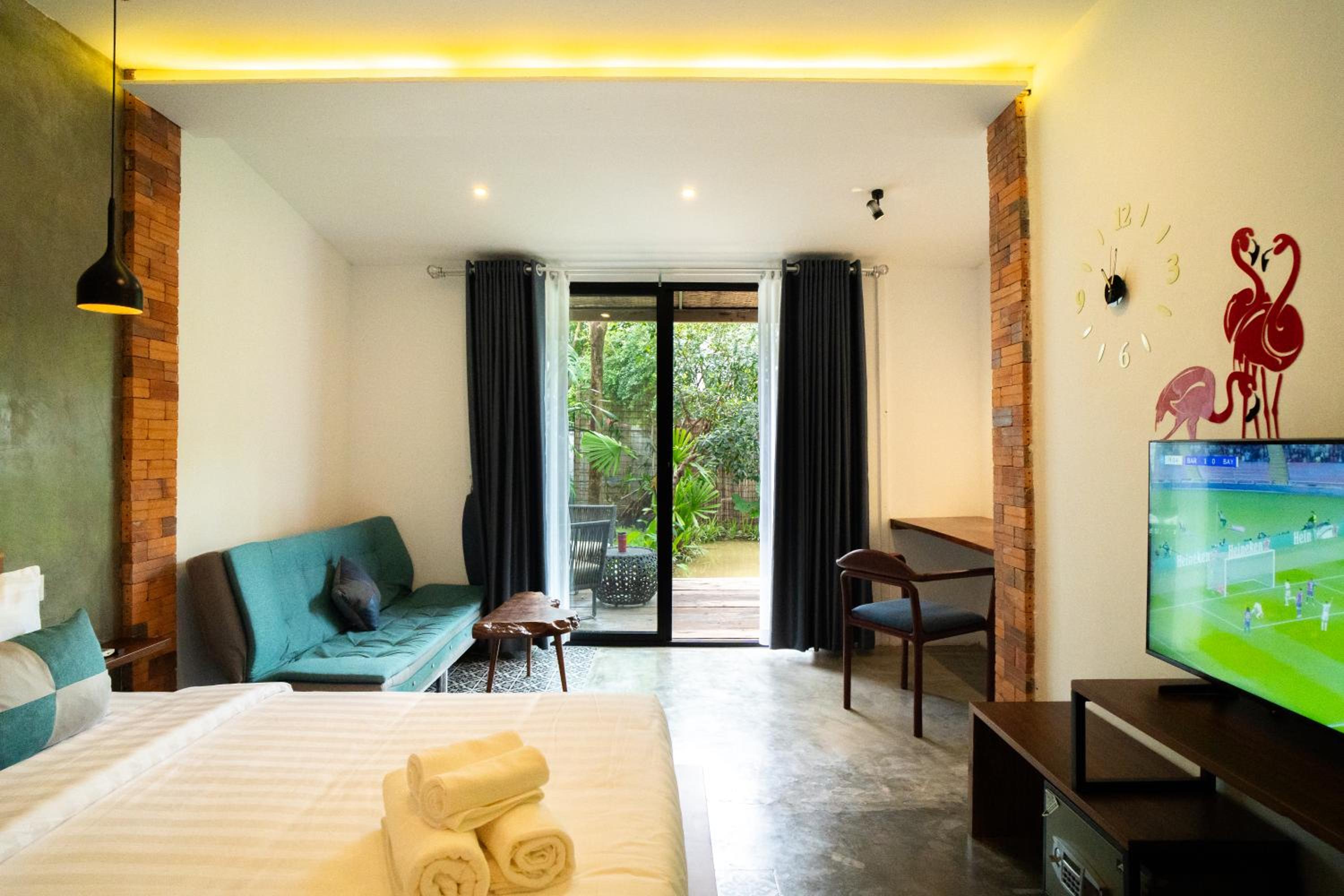 Nest-Private House Collection