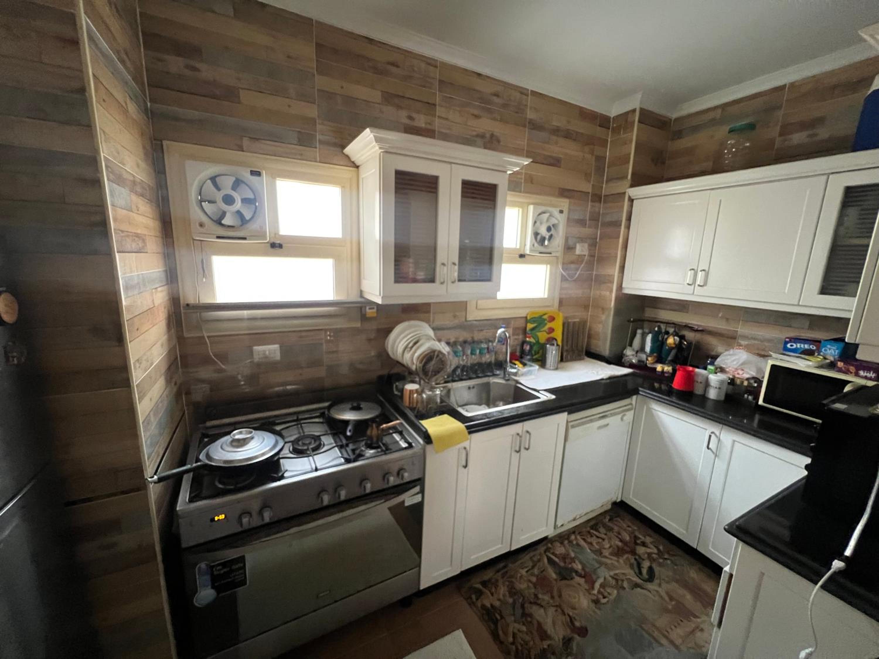 Luxurious One Bedroom Rooftop Appartment