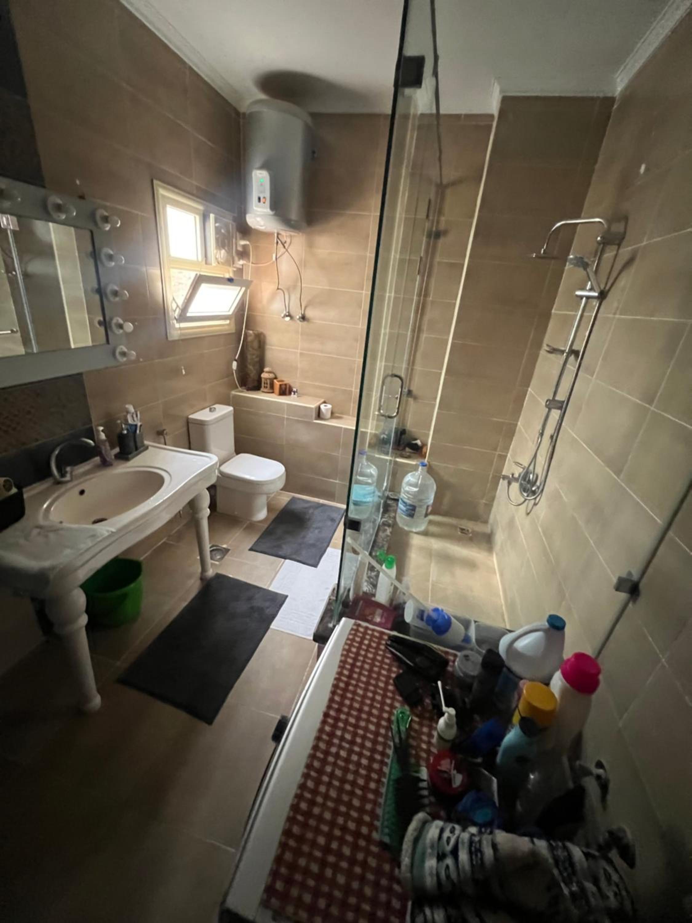 Luxurious One Bedroom Rooftop Appartment