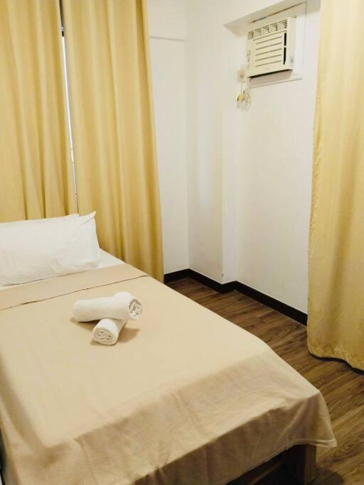 Cozy 3 Bedroom Staycation near BGC Makati Airport