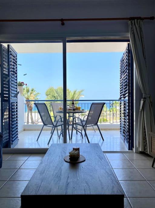Sunset Kings Palace Apartment Paphos - Venus Beach
