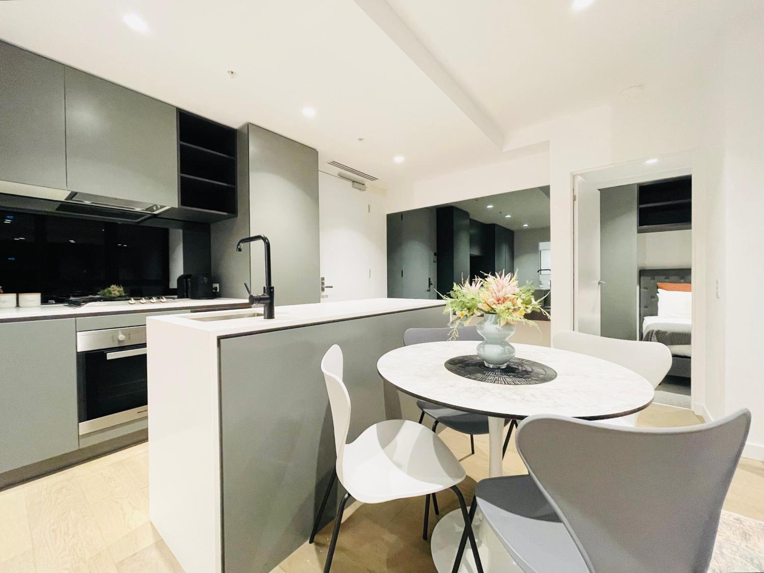 Mega Style Apartments Victoria One