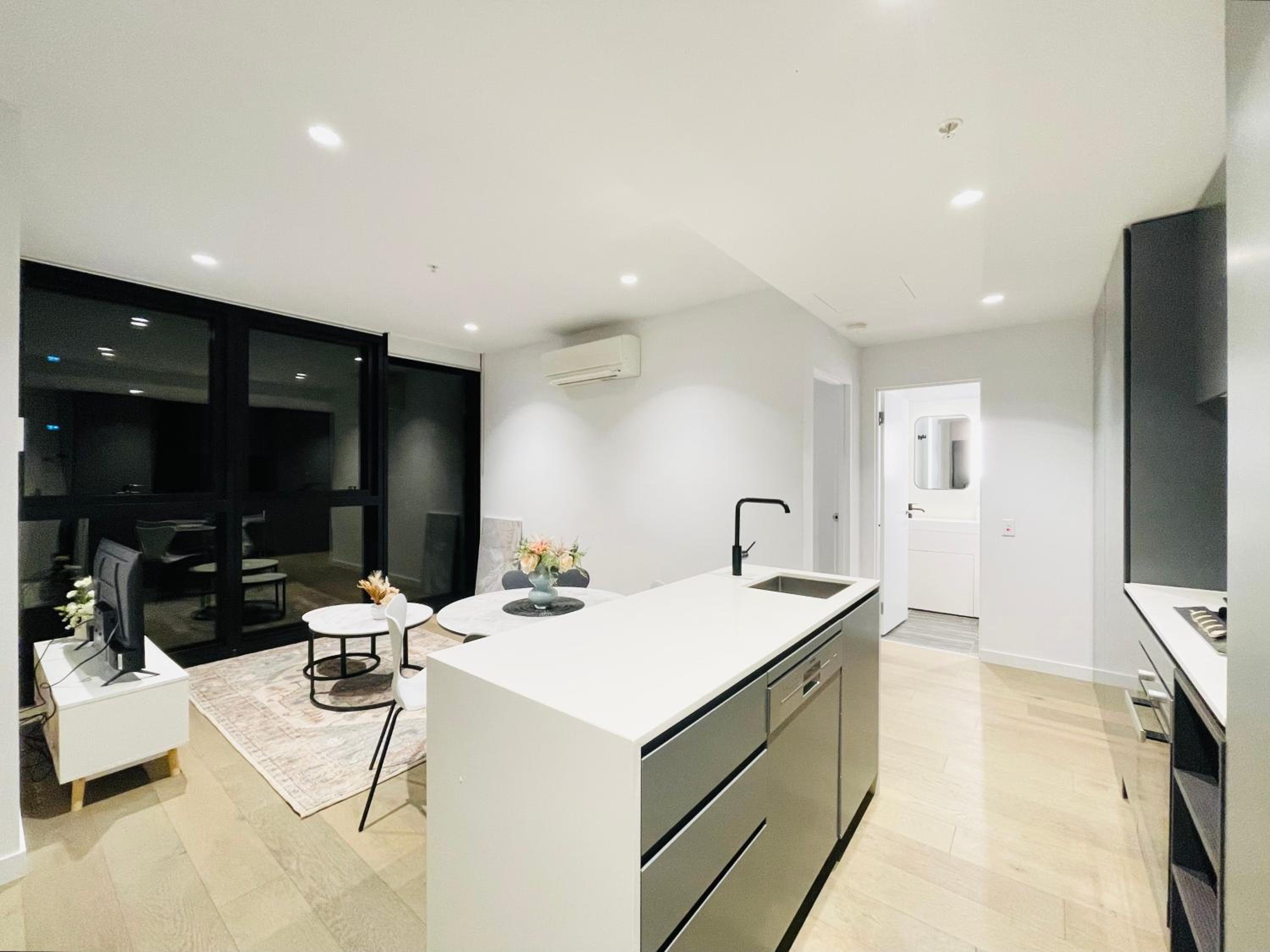 Mega Style Apartments Victoria One