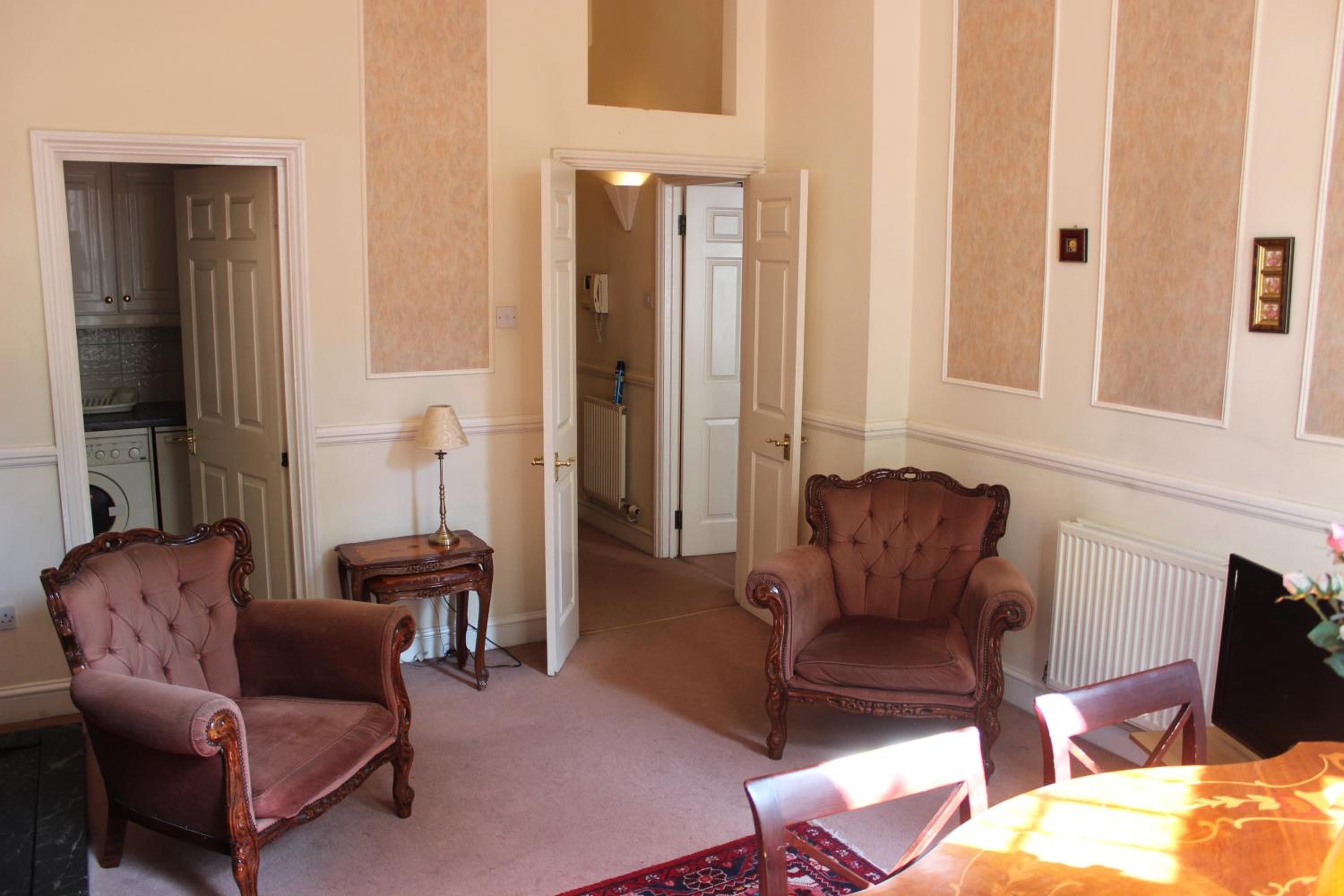 La Suite South