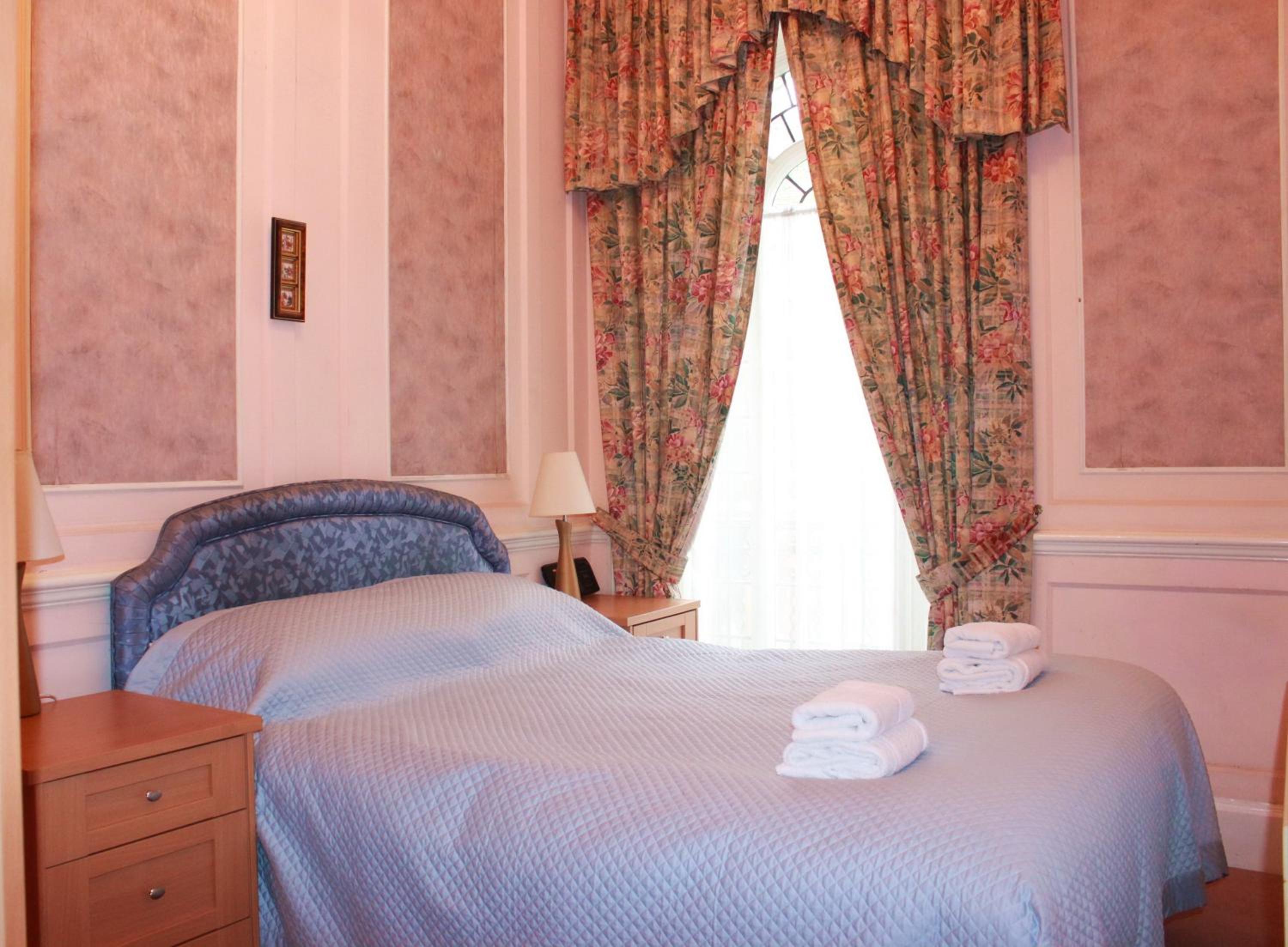 La Suite South
