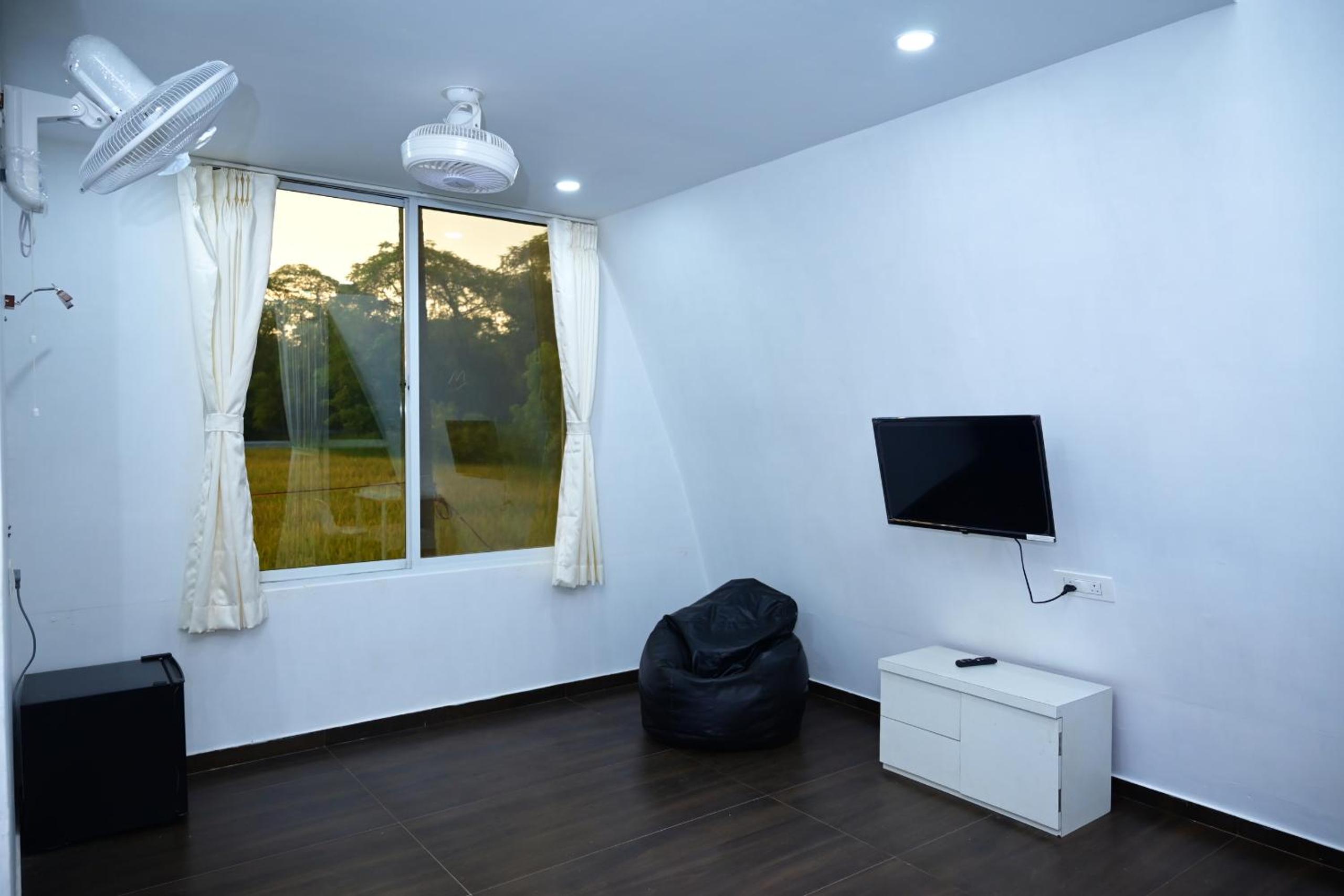 Dome Meadows Retreat