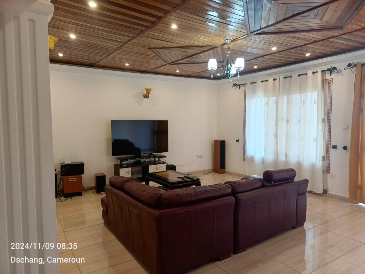 RESIDENCE LA VARENNE, DSCHANG