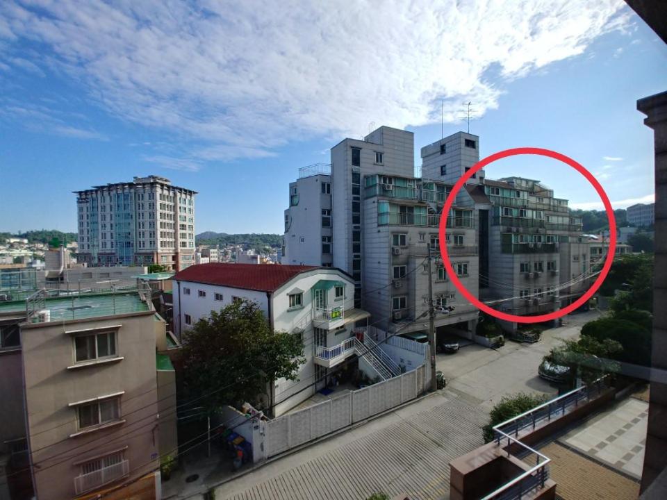 Hongdae Yeonhui Guesthouse B208