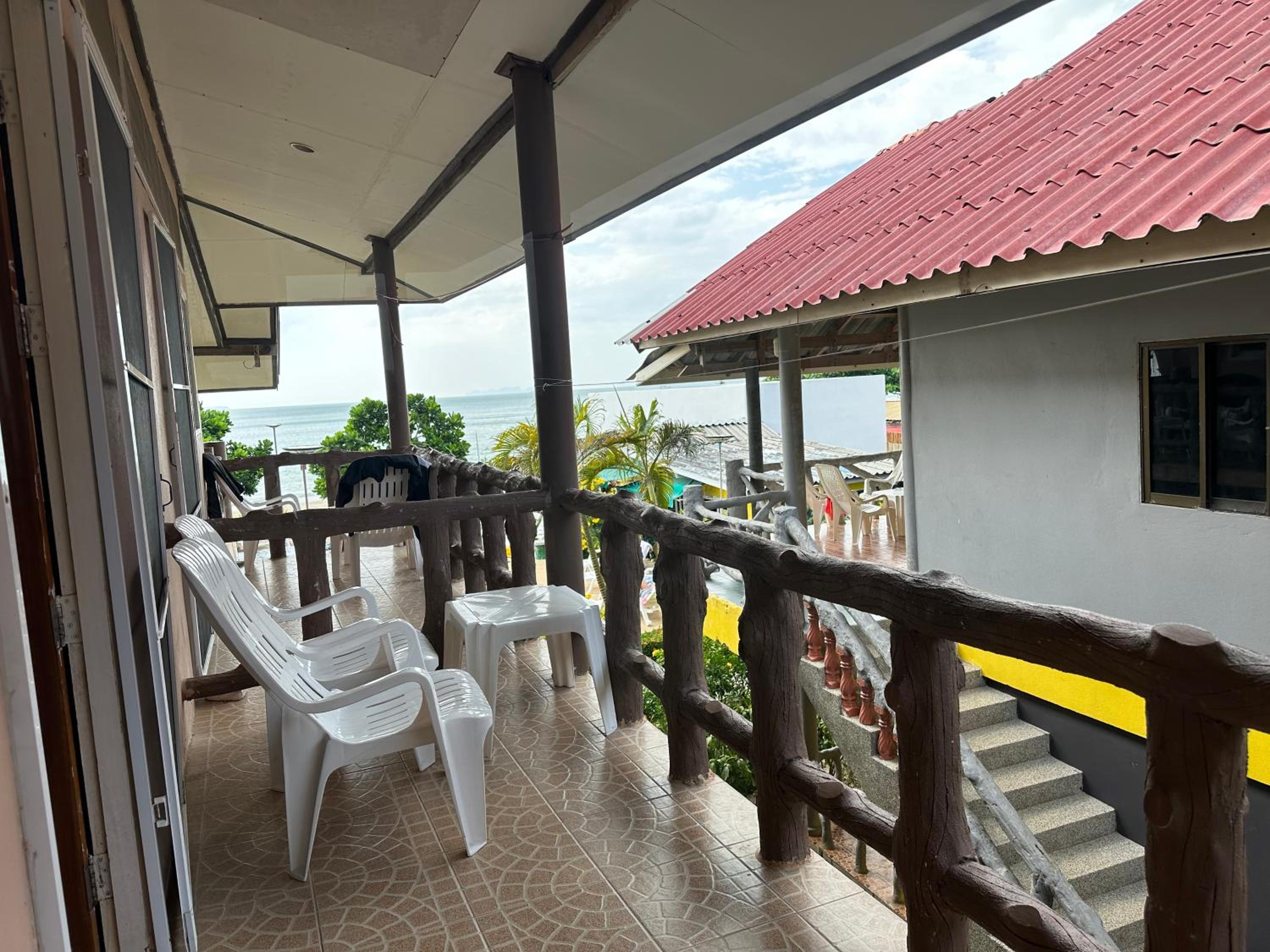 Lanta Garden Home