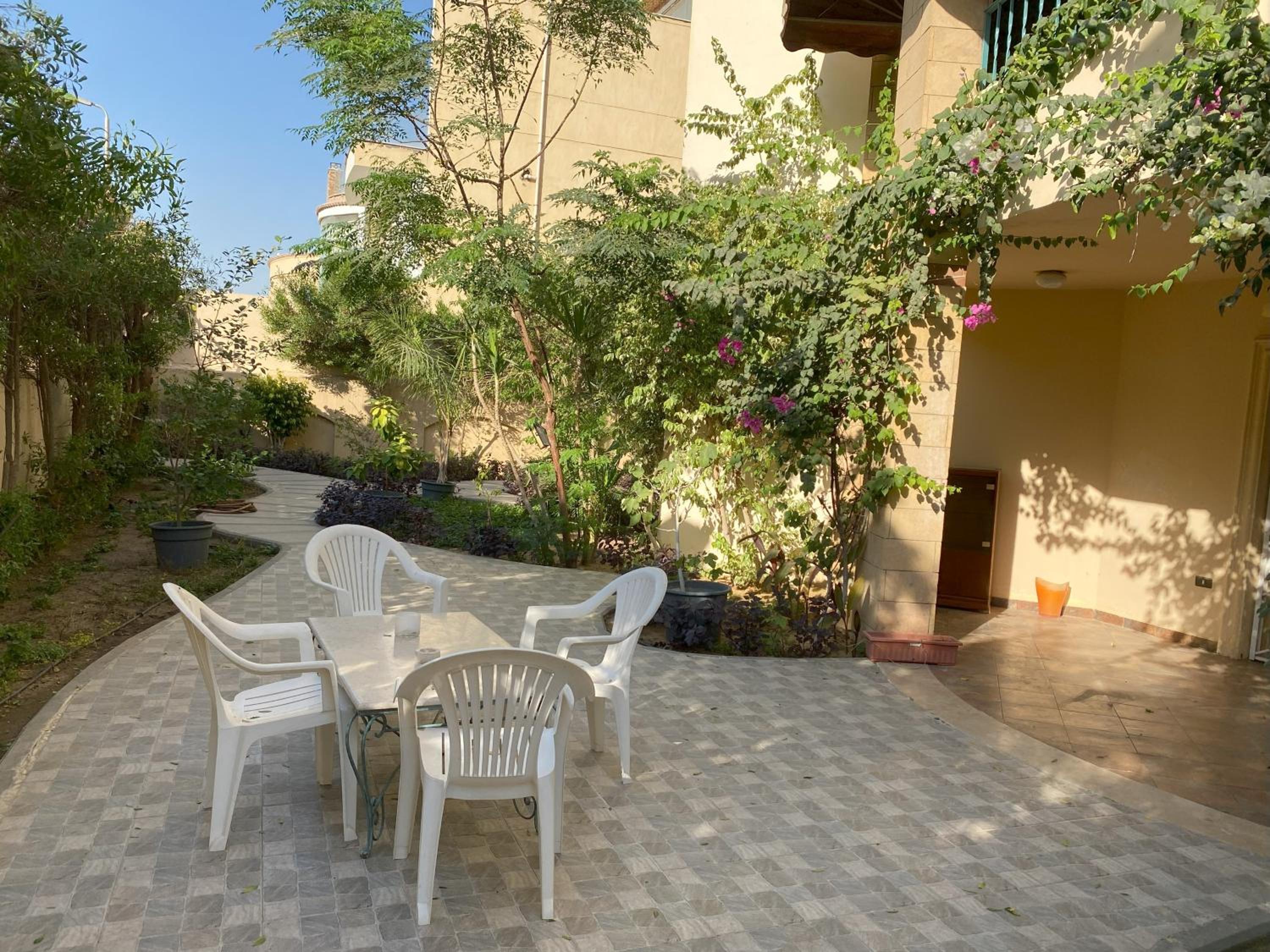 garden villa apartment 125A