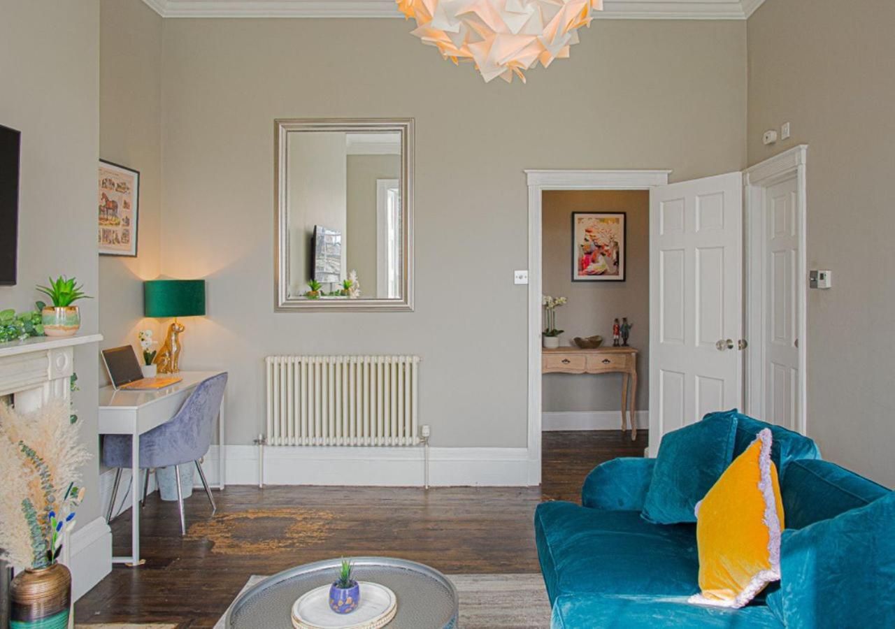 Stylish Grade II Listed Apartment: The London