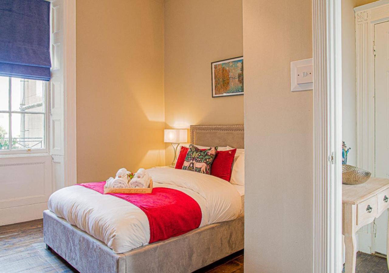 Stylish Grade II Listed Apartment: The London