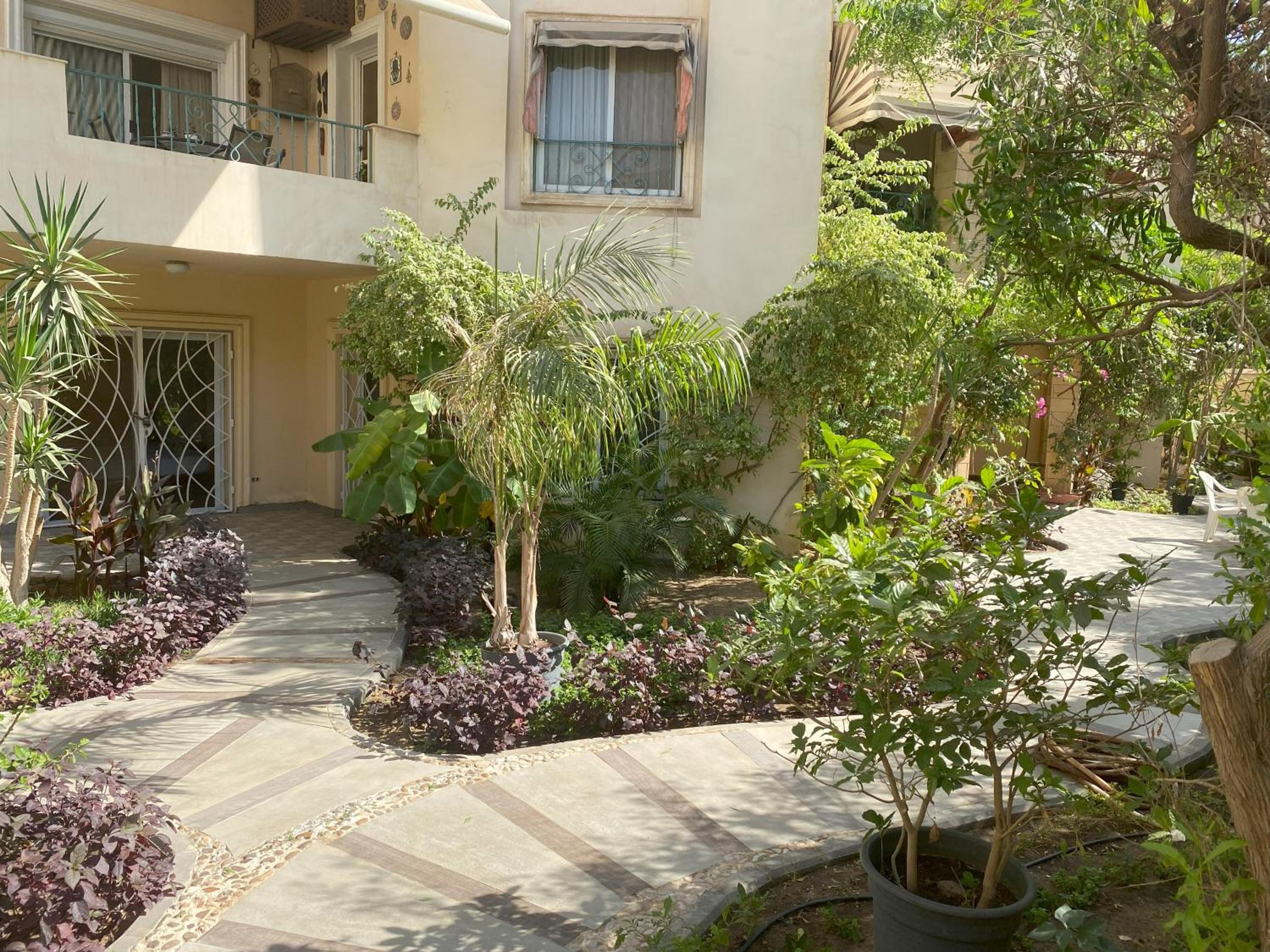 garden villa apartment 125A