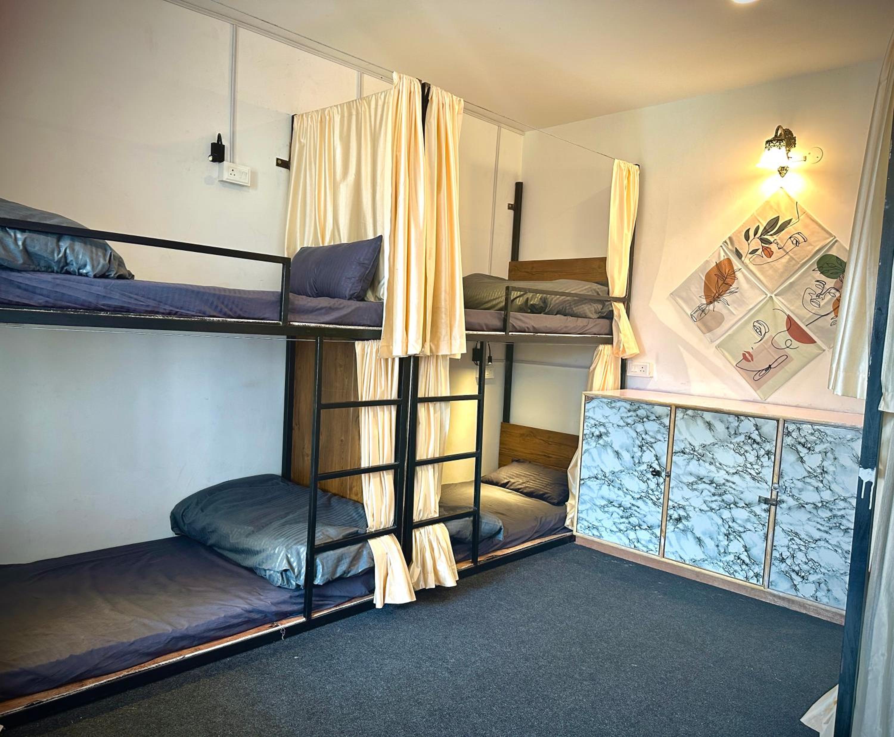 Hostelgia