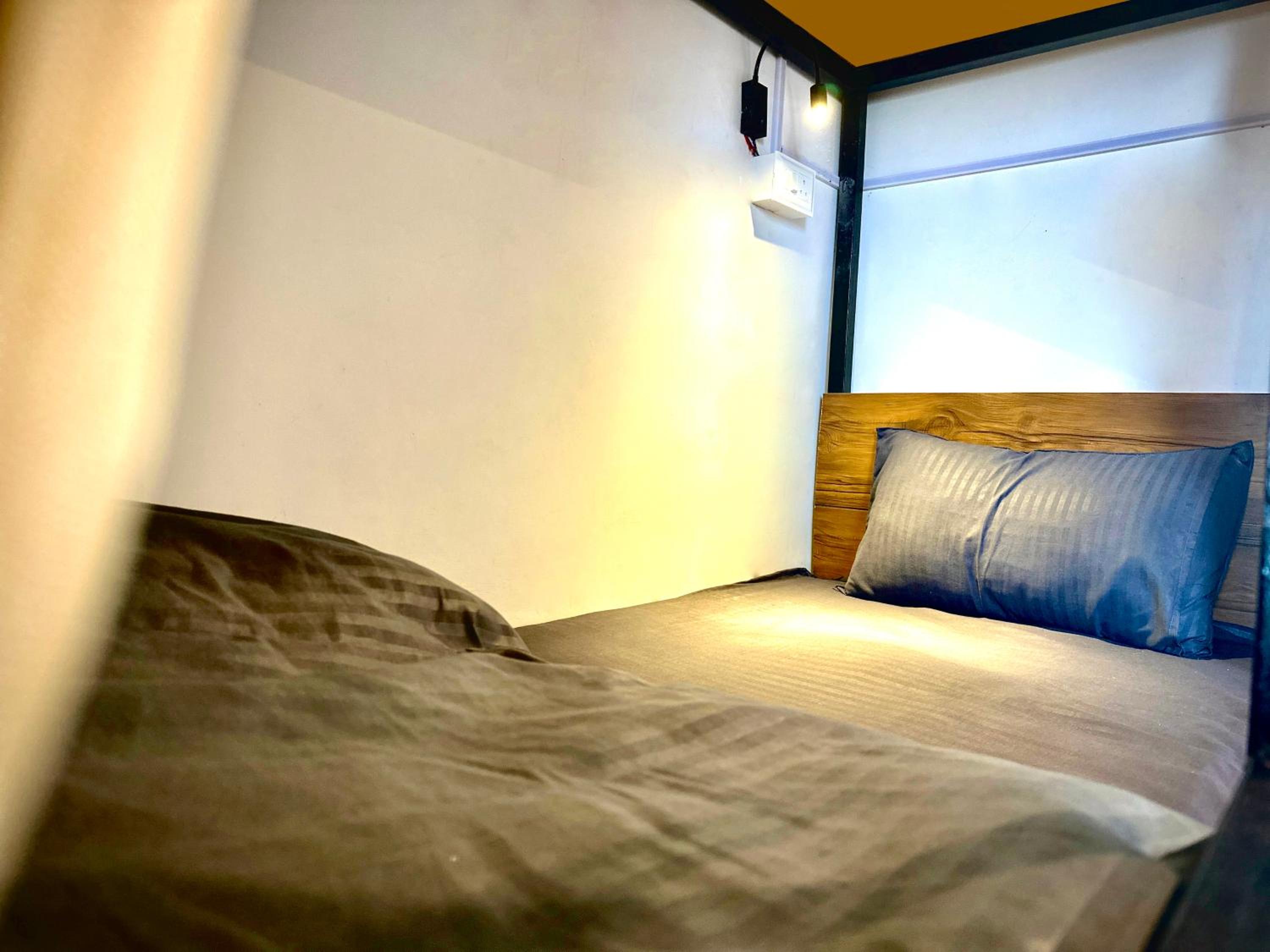 Hostelgia