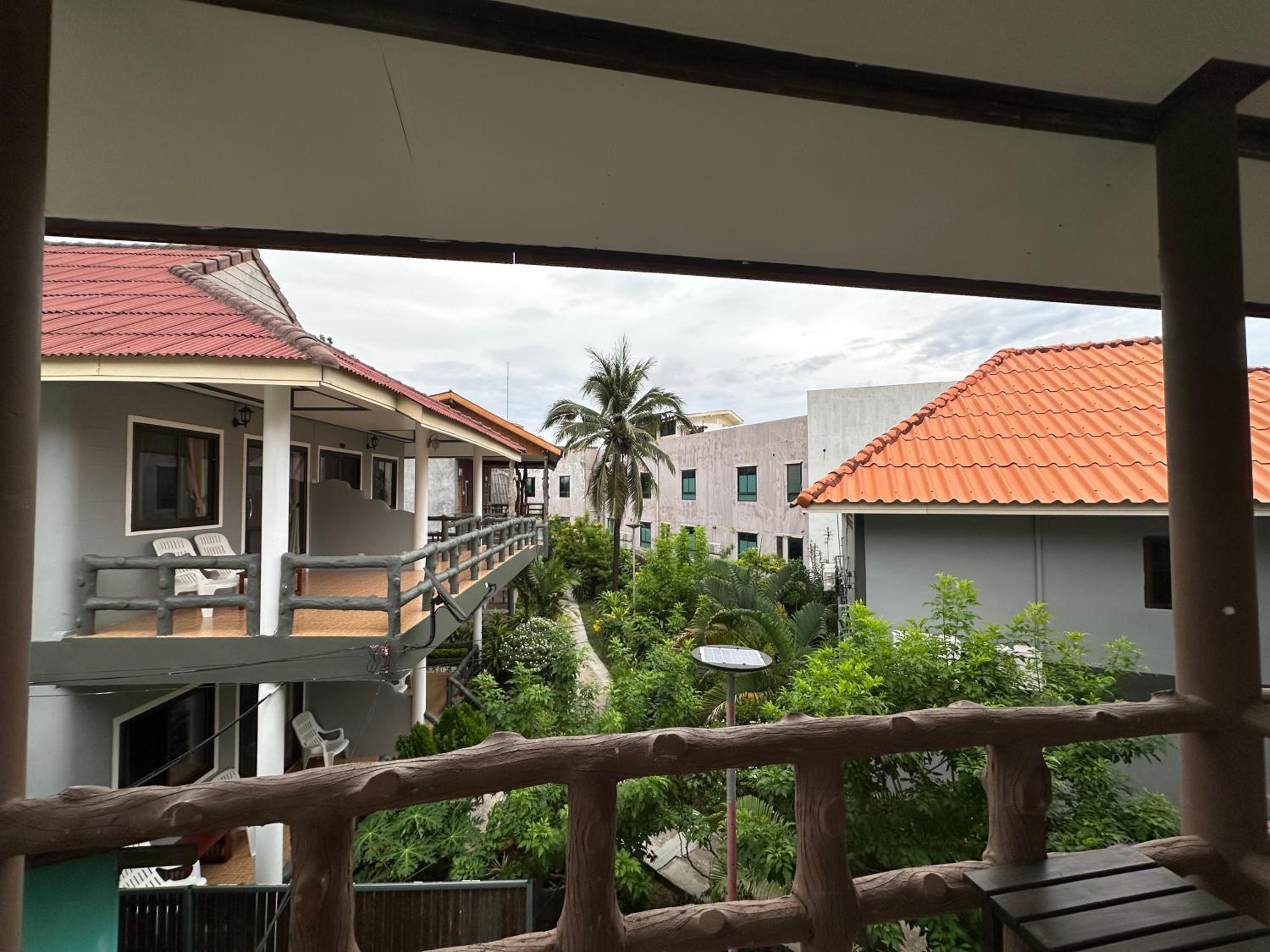 Lanta Garden Home